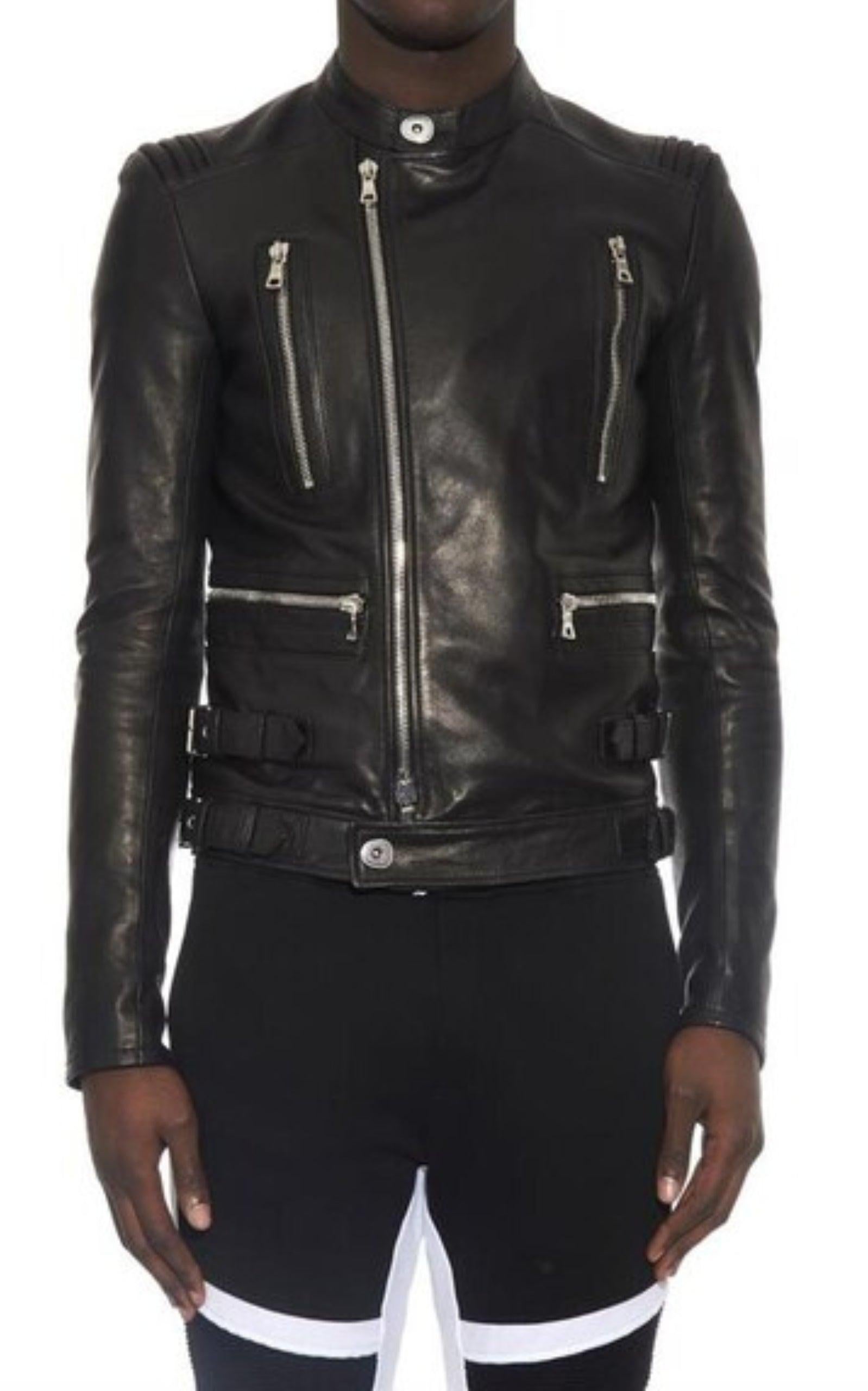 Nero Giacca biker in pelle nera Balmain FR 52 in vendita