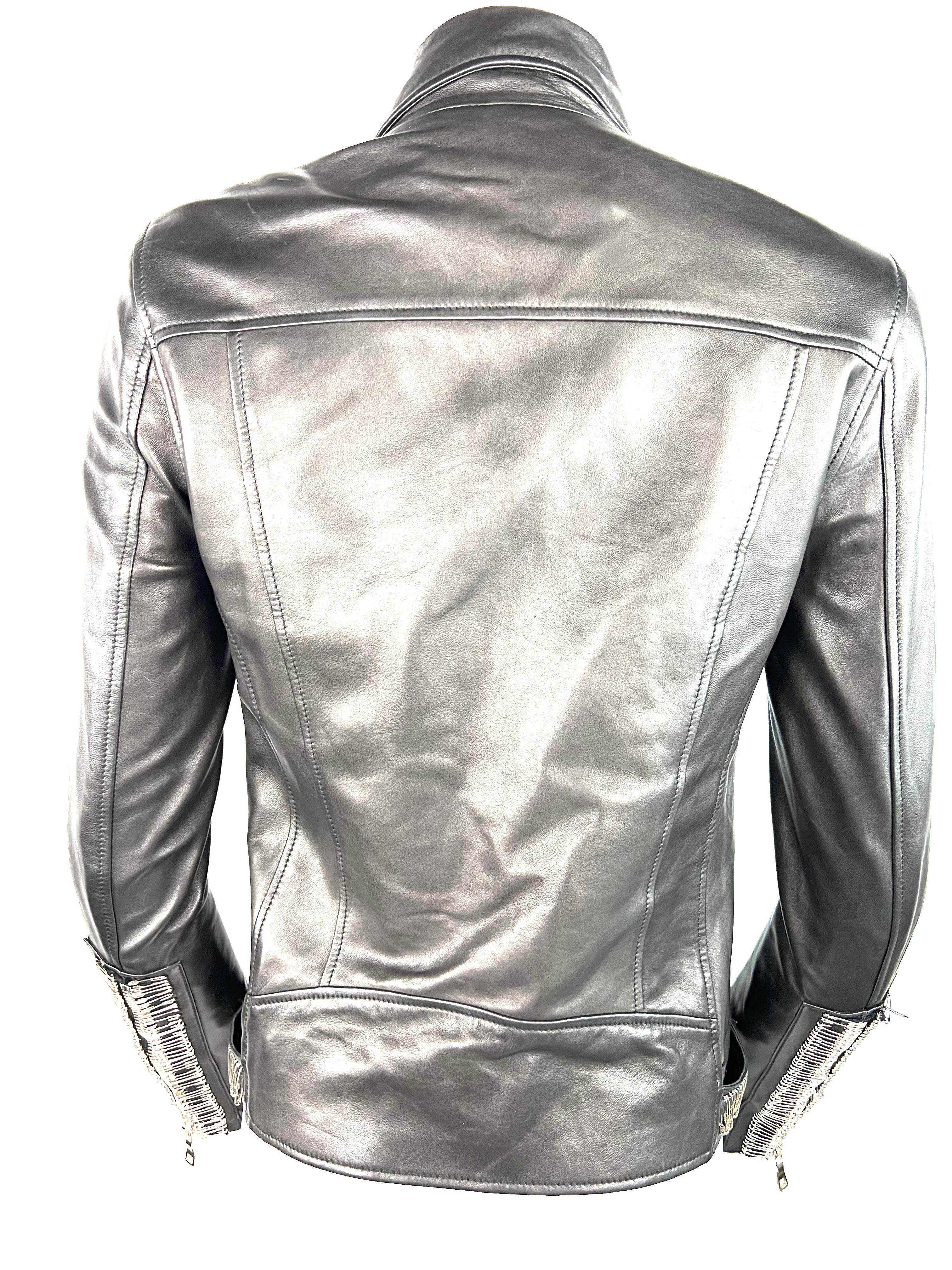 Giacca di pelle nera Balmain, taglia 38 in vendita 2
