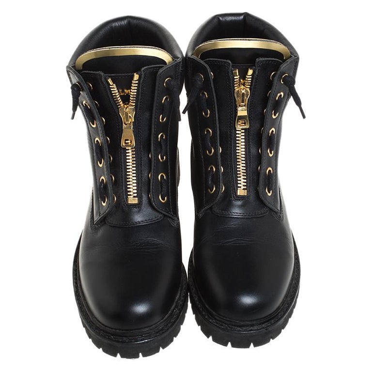 Balmain Black Leather Taiga Ankle Boots Size 40 at 1stDibs | balmain taiga  boots, balmain boots, balmain biker boots