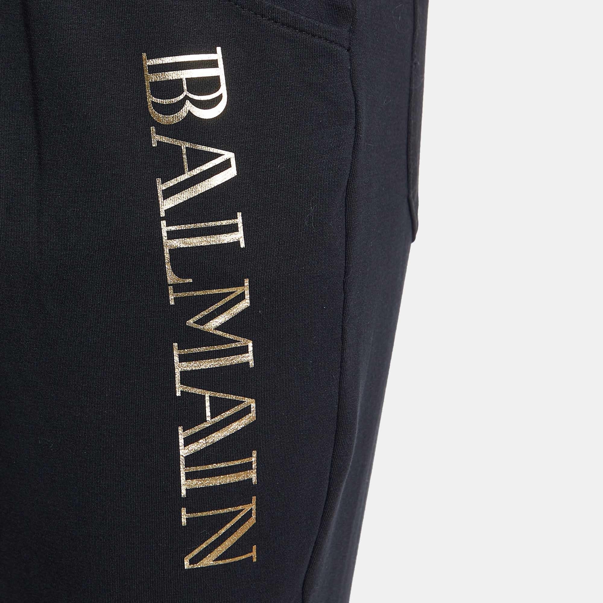 Pantalon de jogging en coton zippé imprimé du logo de Balmain 2XL Bon état - En vente à Dubai, Al Qouz 2