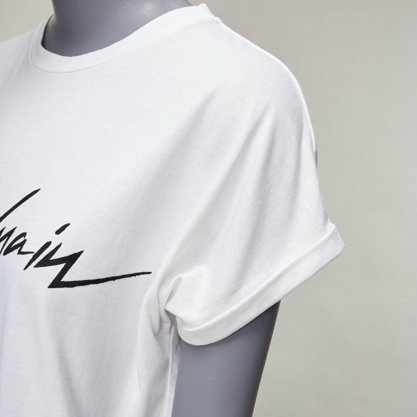 BALMAIN black signature logo velvet print cuffed sleeve white tshirt FR34 XS For Sale 4