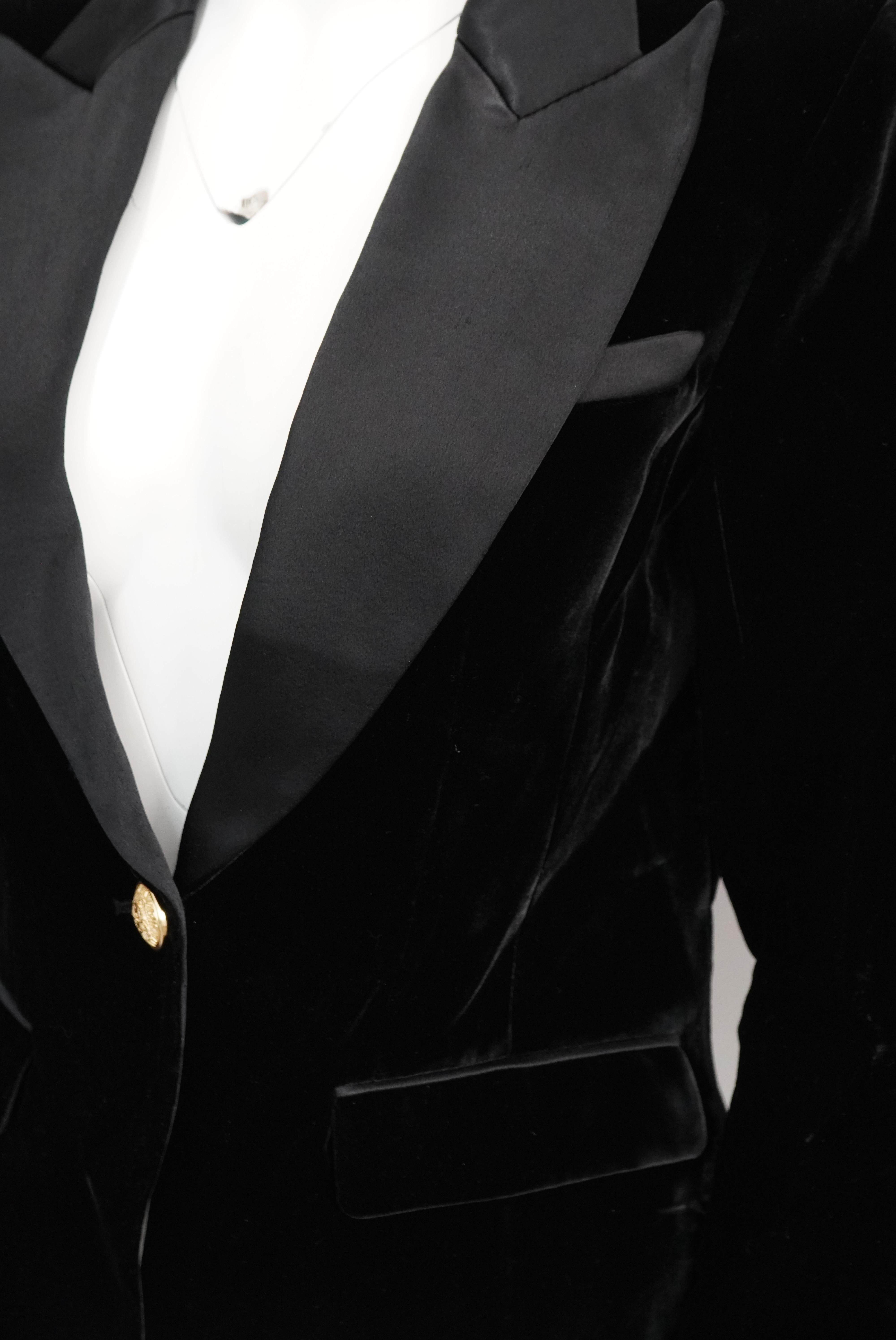 Donna Blazer in velluto nero Balmain in vendita