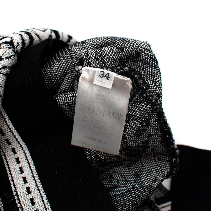 Balmain Black & White Knit Long Sleeve Baroque Print Dress - Size US 0-2 For Sale 2