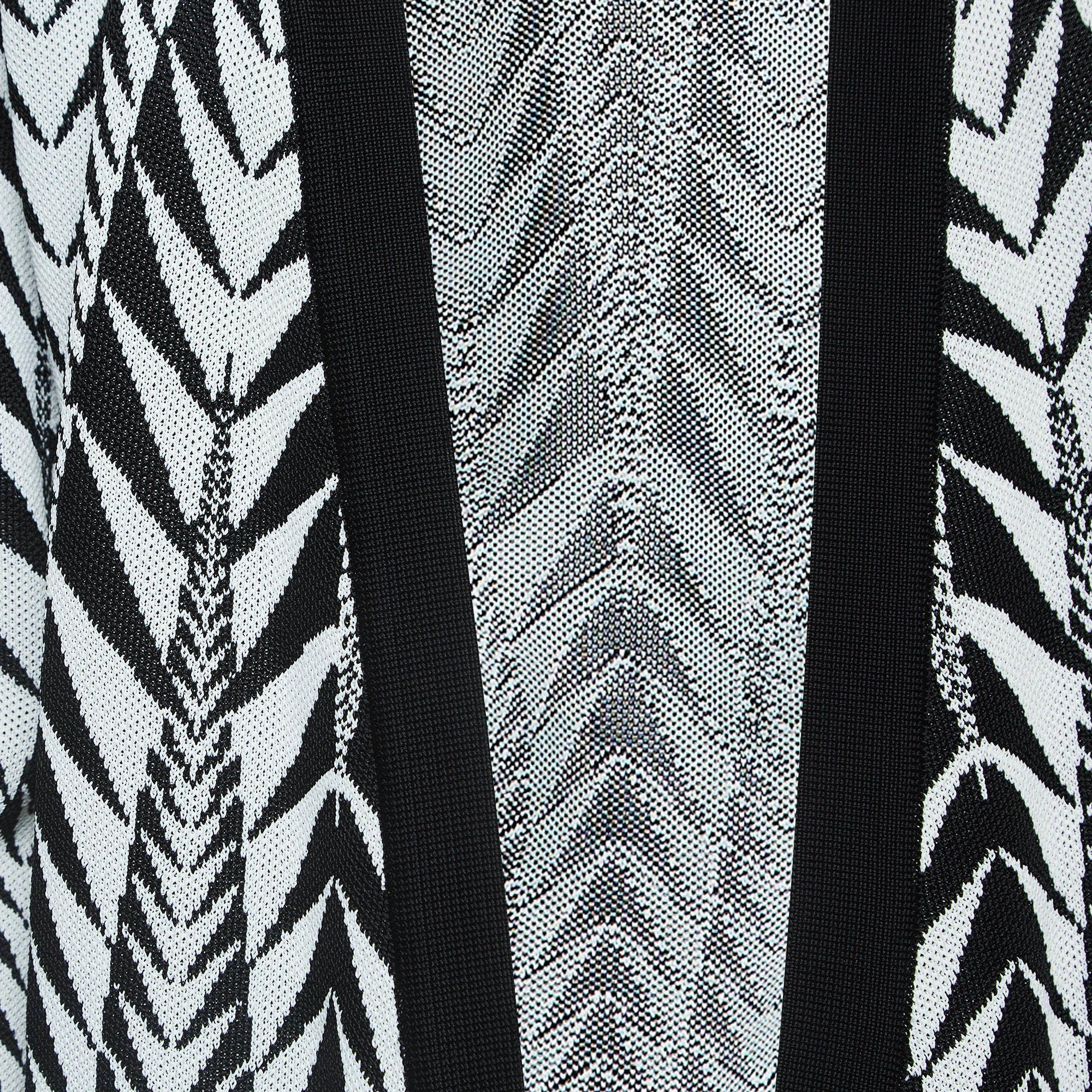 Balmain Black/White Patterned Knit Open Front Cardigan L In Good Condition For Sale In Dubai, Al Qouz 2