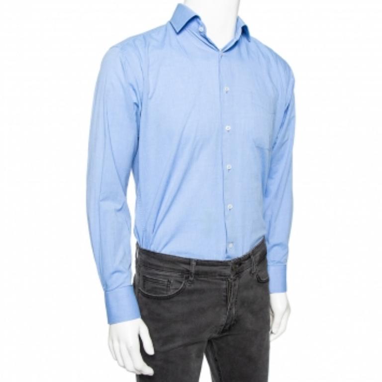 Bleu Chemise bleue à boutons sur le devant Balmain S en vente
