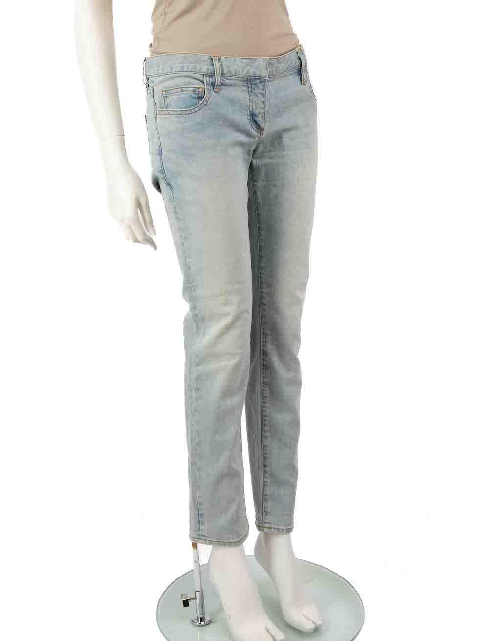 CONDITION is Very good. Minimal wear to jeans is evident. Minimal wear to the back of the waist band is seen with a discolouration mark and general wear on the hemlines on this used Balmain designer resale item.
 
 
 
 Details
 
 
 Blue
 
 Washed
