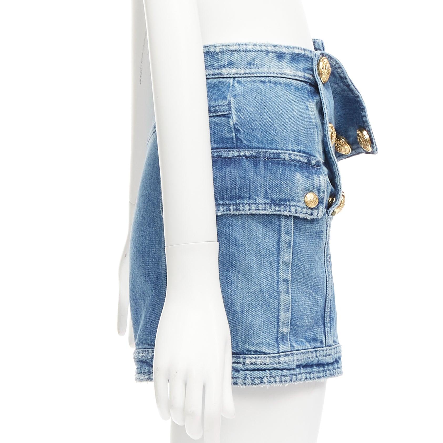 Women's BALMAIN blue distressed denim gold buttons high waisted cargo shorts FR34 XS For Sale
