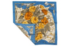 Blauer Vintage-Blumenschal aus Seide von Balmain