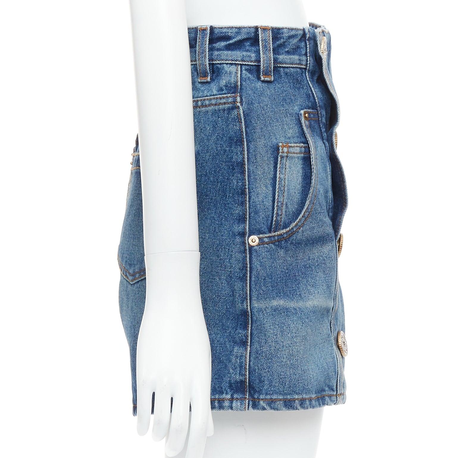BALMAIN blue washed bronze coin button high waisted denim shorts FR36 S In Excellent Condition For Sale In Hong Kong, NT