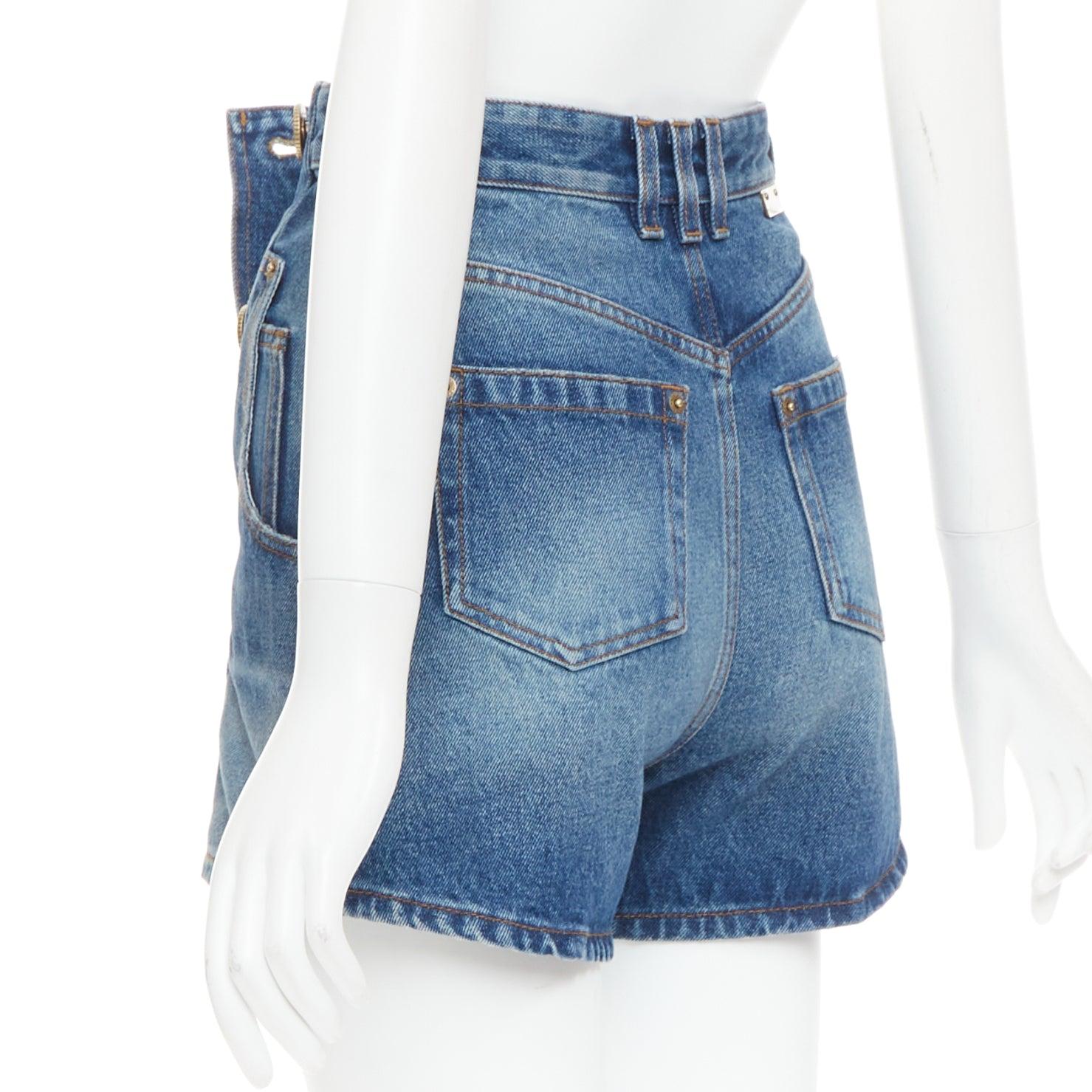 Balmain pantaloncini in denim a vita alta FR34 XS con bottoni in bronzo lavati blu in vendita 1