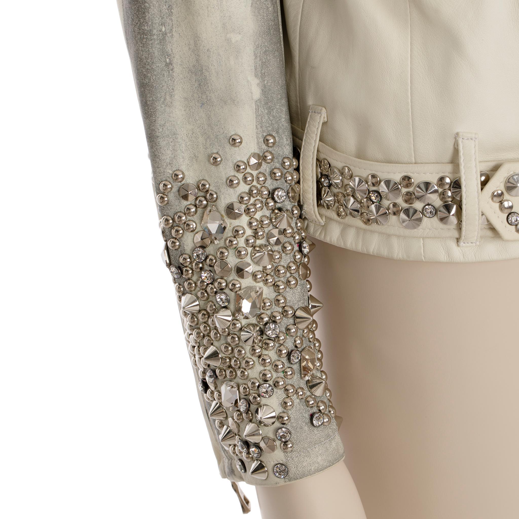 Balmain By Christophe Decarnin Nietenbesetzte Bikerjacke aus Leder 42 FR im Angebot 5