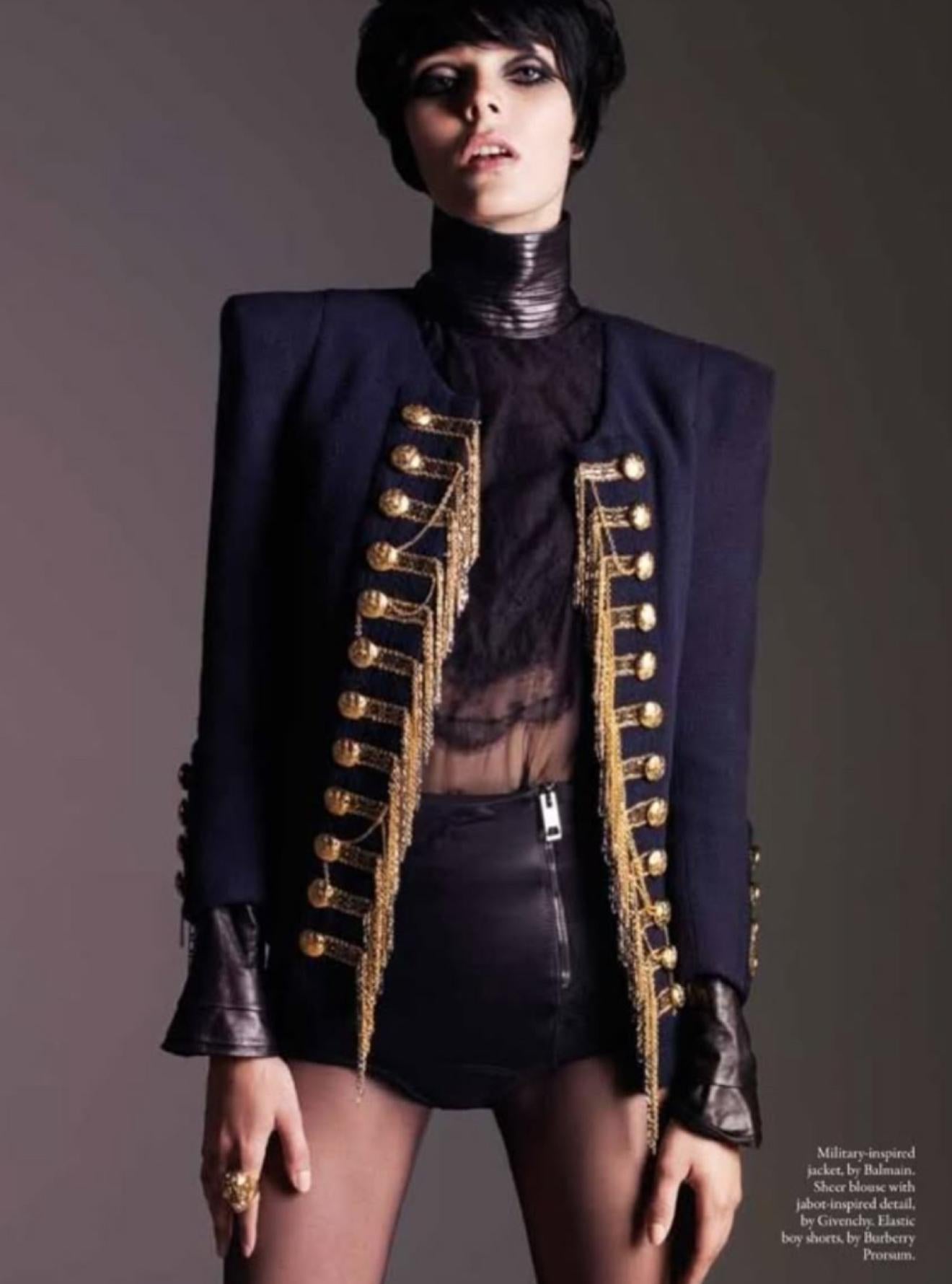 De las mujeres BALMAIN Christophe Decarnin Pasarela F/W 2010 Chaqueta de seda bouclé con adornos de cadenas en venta