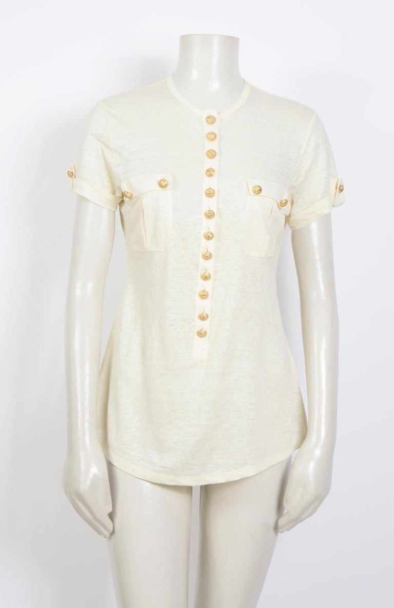Balmain cream linen gold tone logo button tee shirt For Sale at