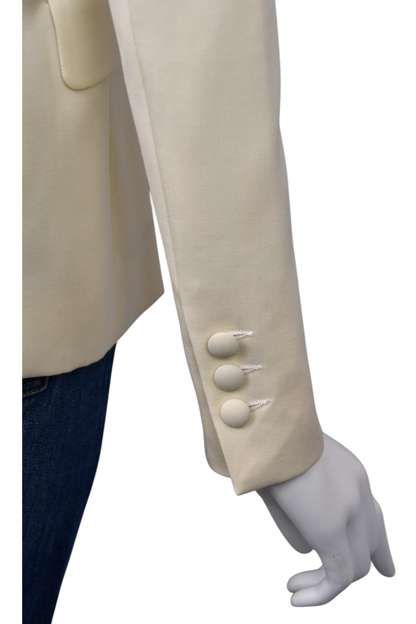Beige Blazer monopetto crema di Balmain  Taglia US 6 in vendita