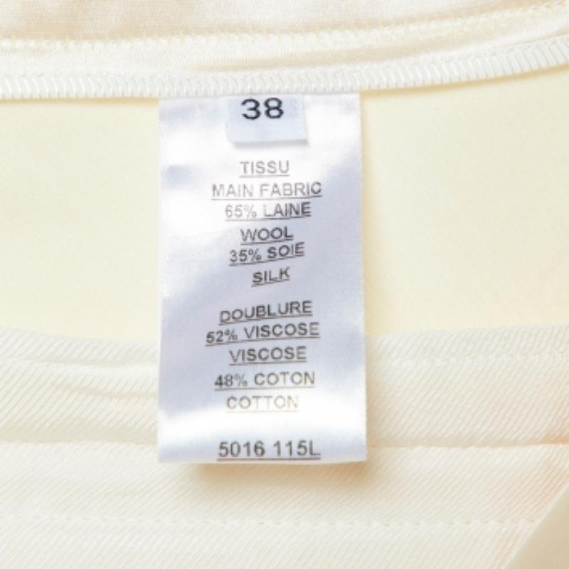 Mejora tu atuendo con este pantalón. Diseñado con una silueta y un ajuste magníficos, este par de pantalones te dará sin duda un aspecto elegante.