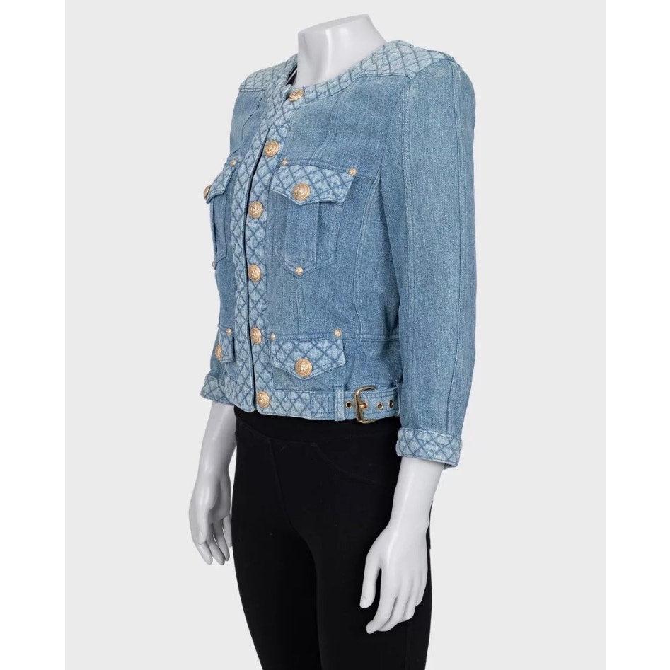 Elevate your denim collection with this stylish Balmain denim jacket. Crafted from 100% cotton, this light blue jacket features a straight fit and Balmain's signature gold-tone hardware. Perfect for adding a touch of luxury to any outfit!

Size: