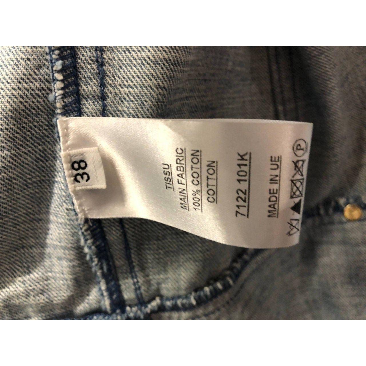 Balmain Denim Jacket with Gold Hardware - Size FR38 (M) en venta 1