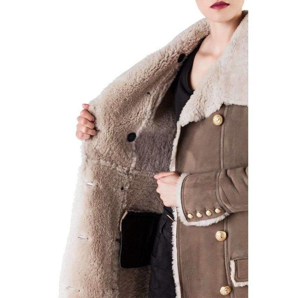 Balmain Double Breasted Shearling Jacket FR42 US6-8 In New Condition For Sale In Brossard, QC