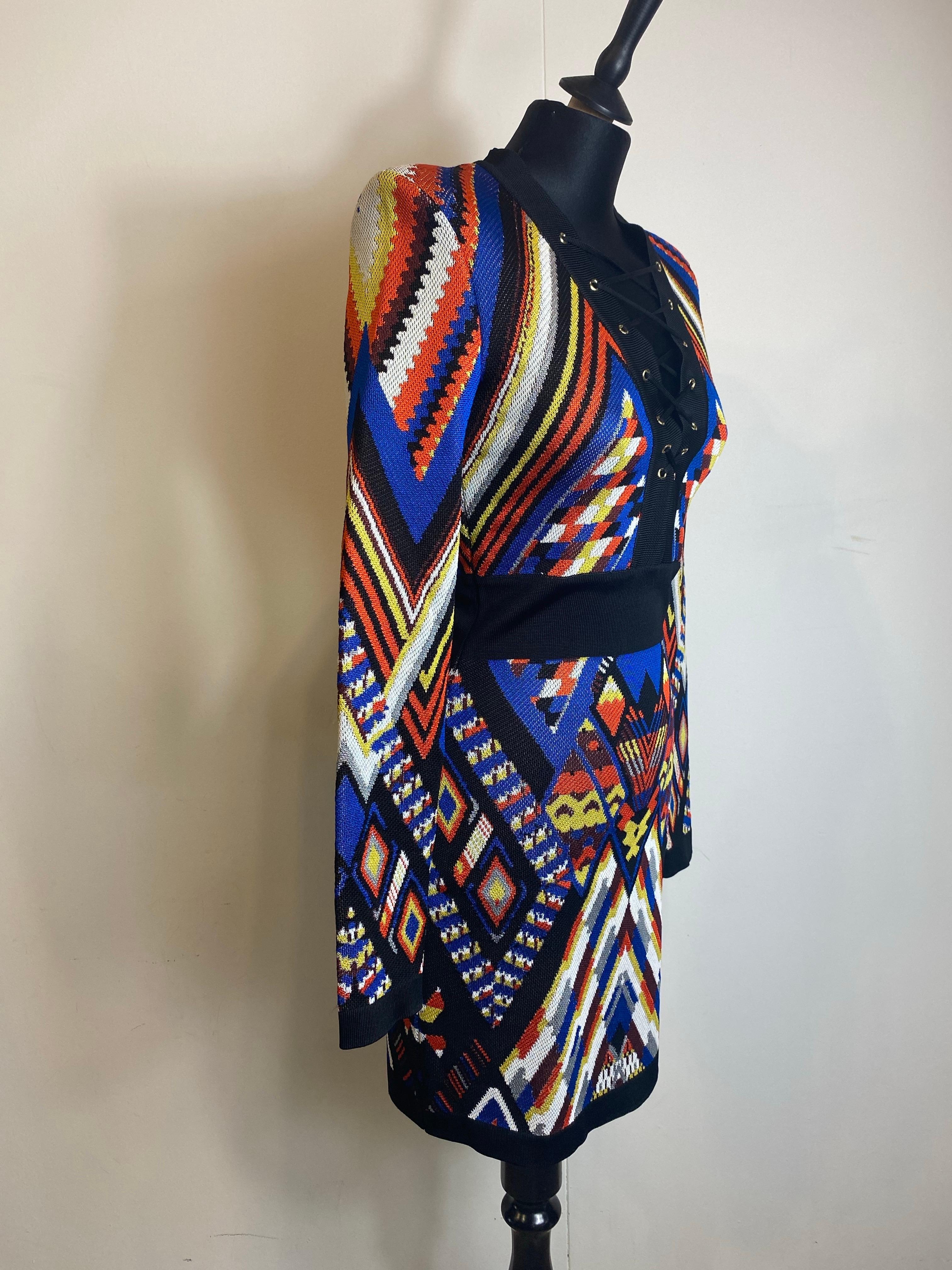 Robe Balmain à motif géométrique multicolore. en vente 3