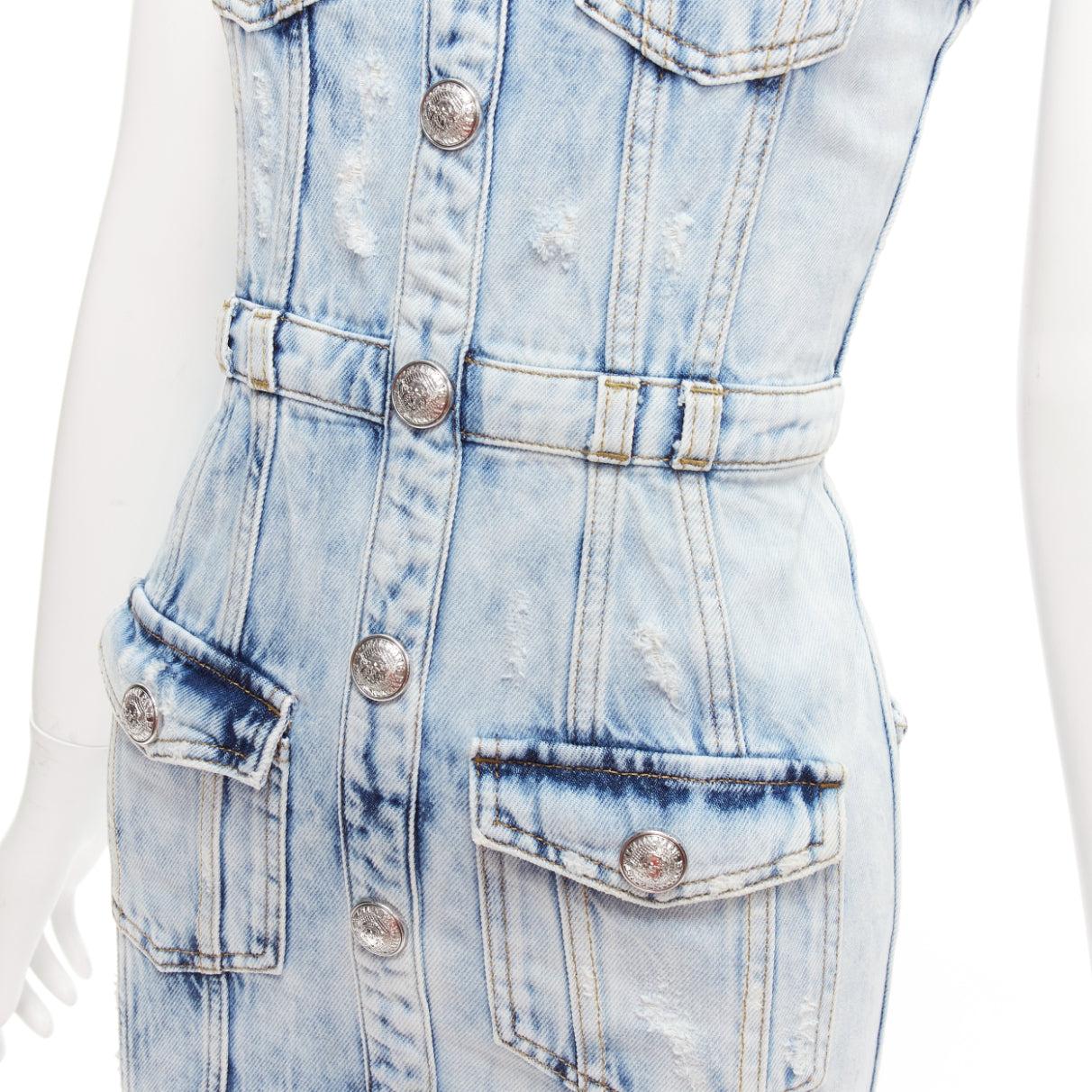 BALMAIN faded blue distressed denim silver buttons 4 pocket fitted dress FR34 XS
Reference: YIKK/A00099
Brand: Balmain
Designer: Olivier Rousteing
Material: Denim
Color: Blue
Pattern: Washed
Closure: Zip
Extra Details: Sleeveless non-stretch denim