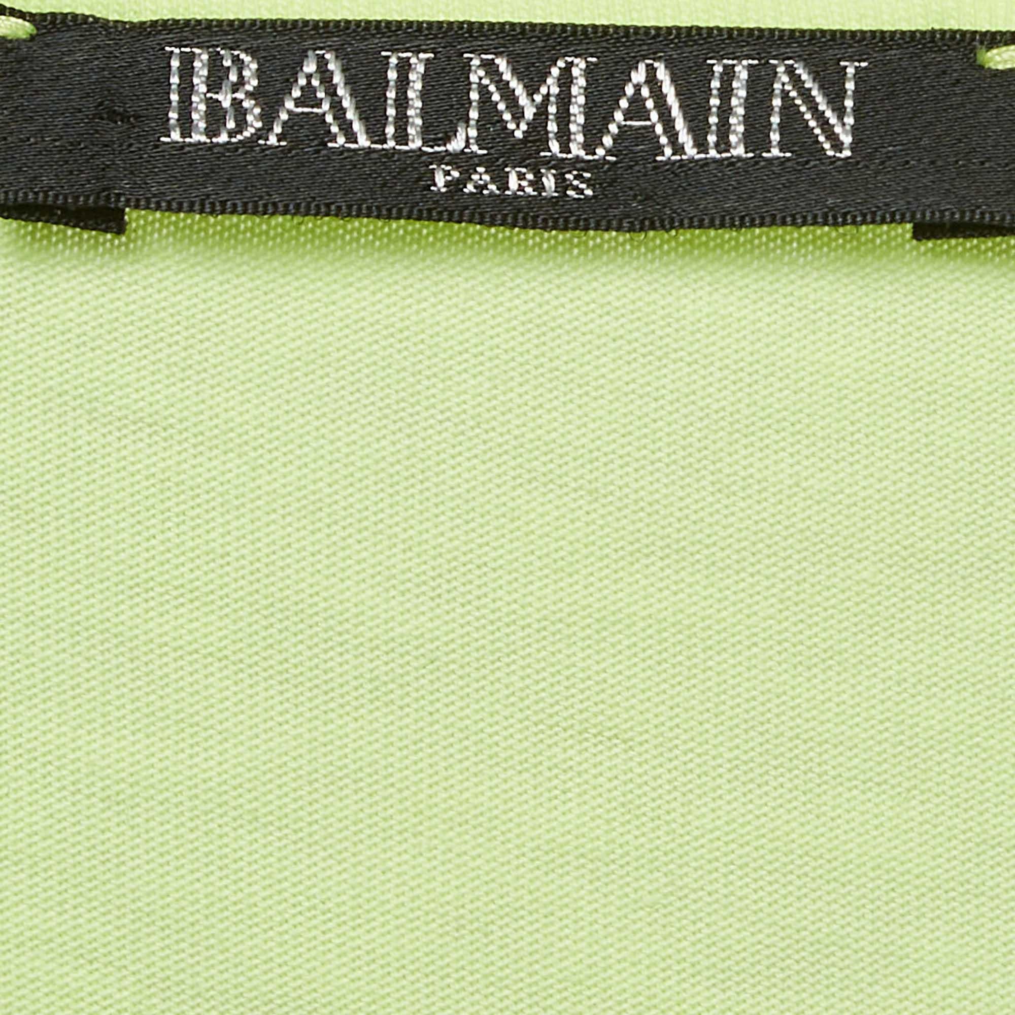 Camiseta sin mangas de punto con logotipo verde fluorescente Balmain M en Excelente estado para la venta en Dubai, Al Qouz 2