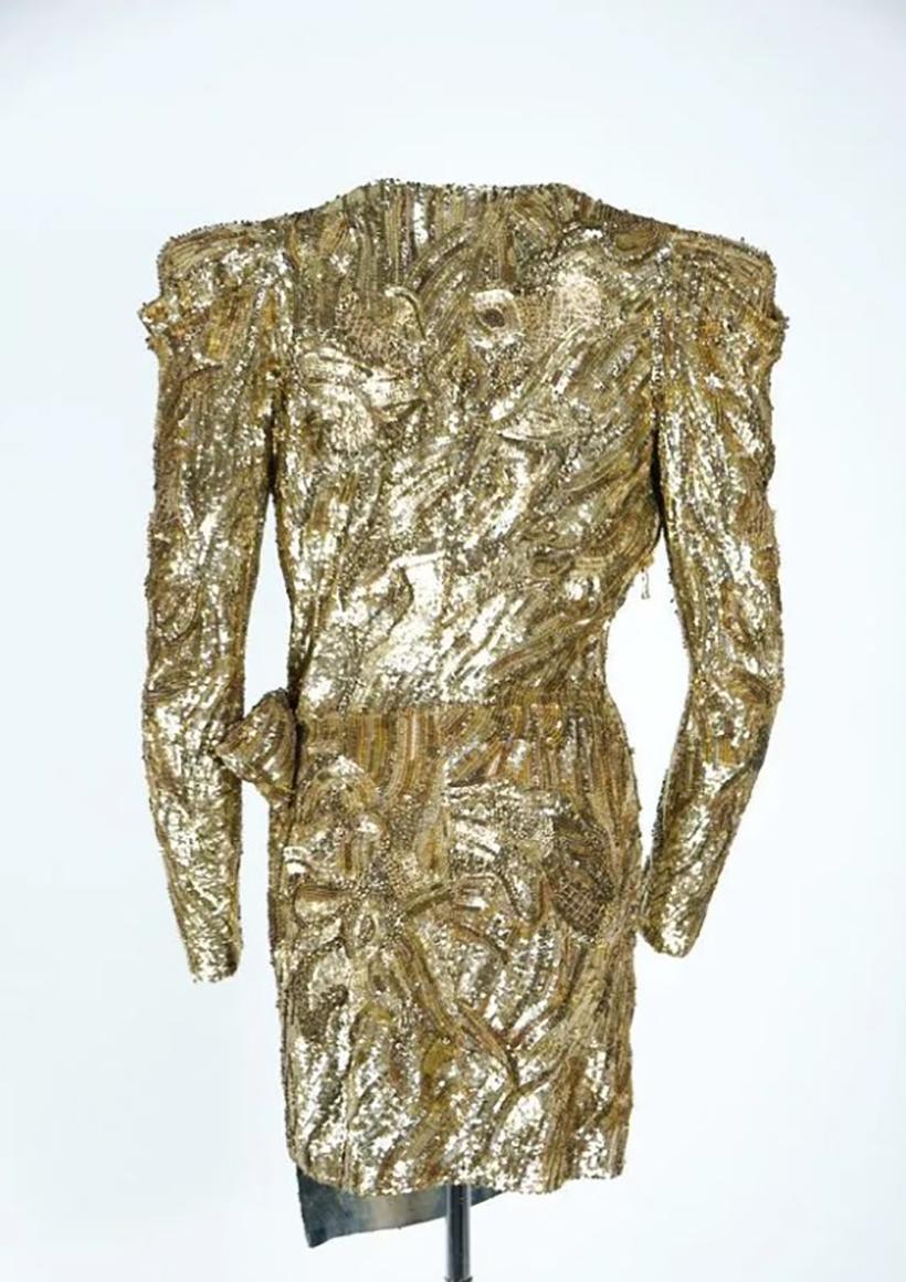 BALMAIN FULLY BEADED GOLDEN SEQUIN DRESS Sz Fr 36 - US 4 In Excellent Condition In Montgomery, TX