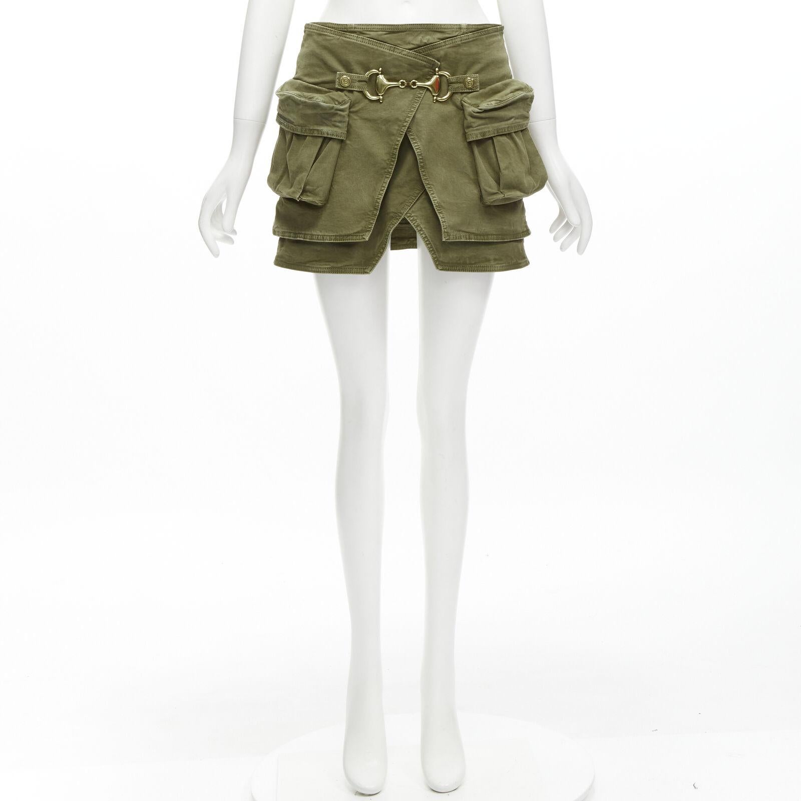 BALMAIN gold tone horsebit buckle green distressed cargo mini skirt FR34 XS For Sale 5