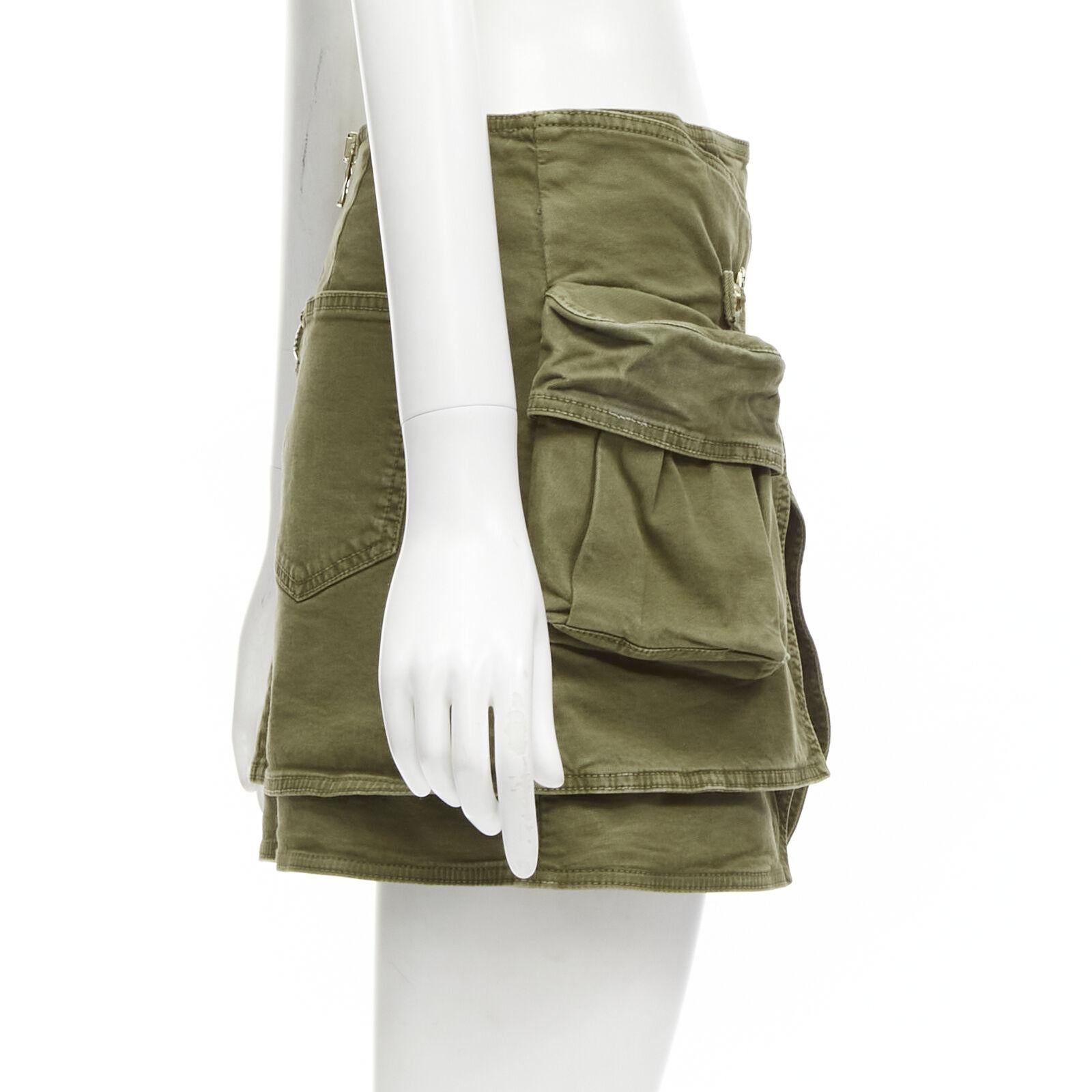BALMAIN gold tone horsebit buckle green distressed cargo mini skirt FR34 XS In Excellent Condition For Sale In Hong Kong, NT