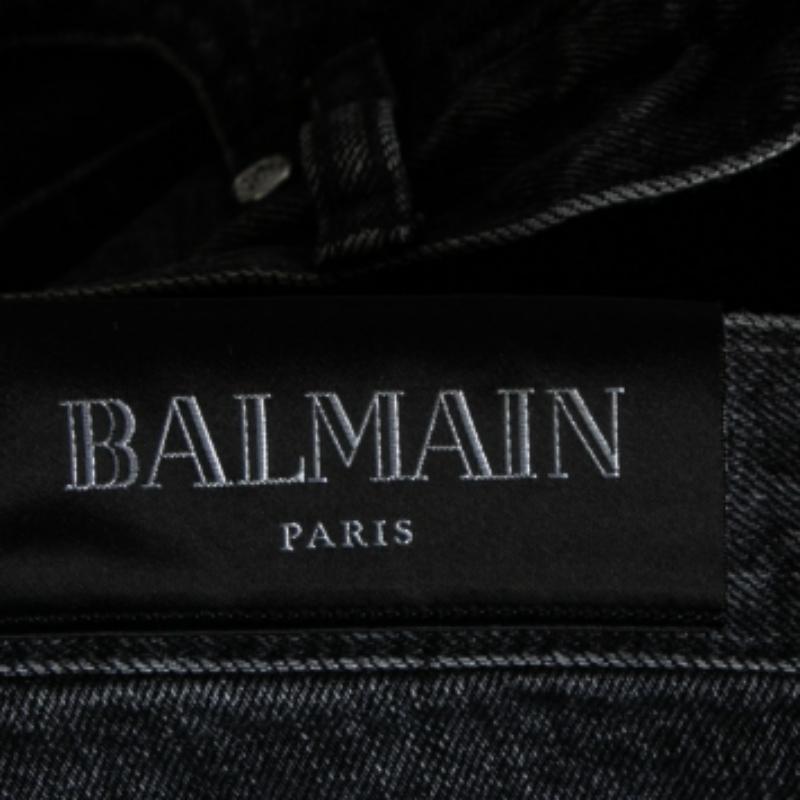 Balmain Grey Distressed Denim Shorts M In Good Condition For Sale In Dubai, Al Qouz 2