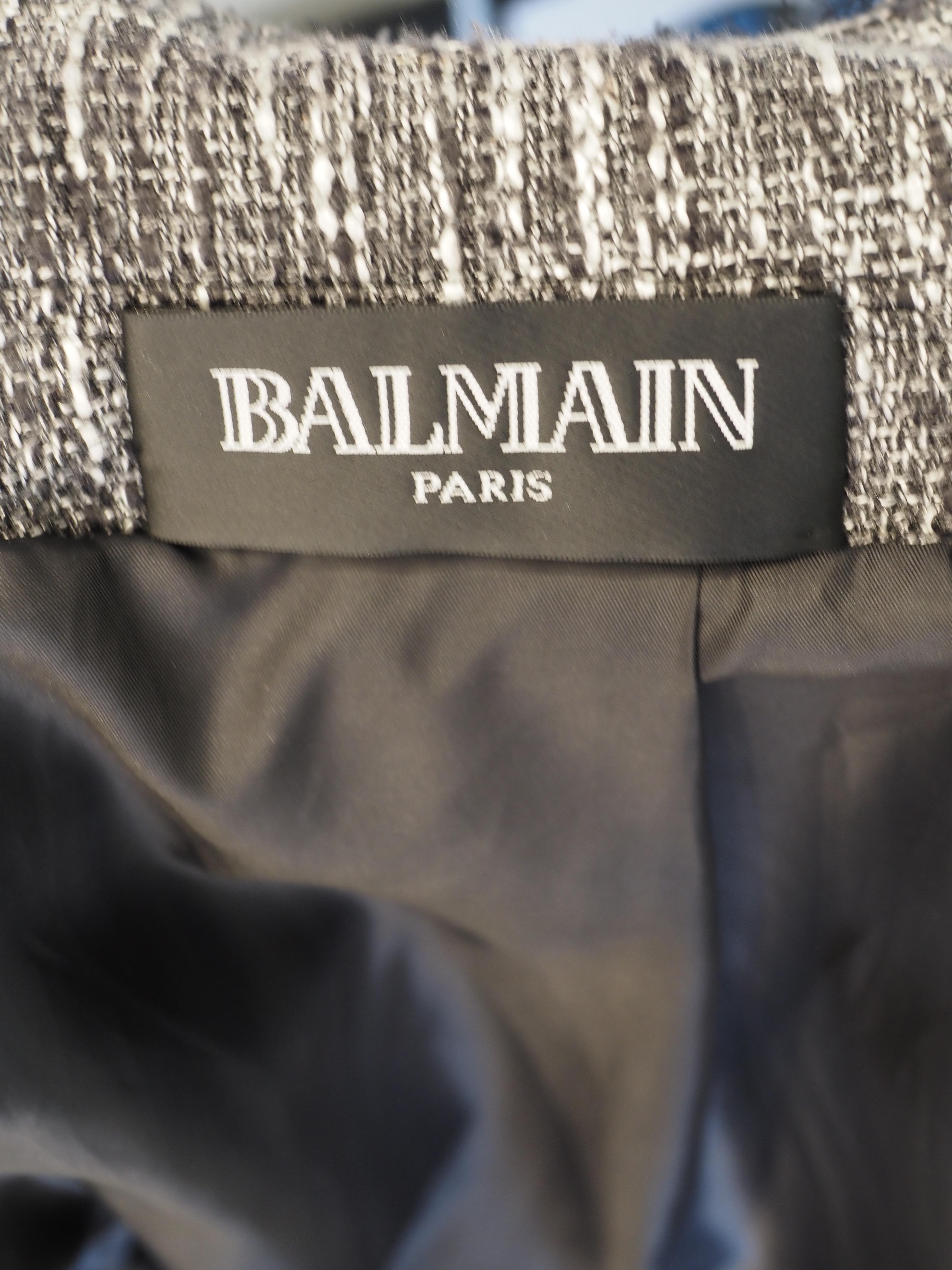 Balmain  grey multicoloured with crystal stones jacket For Sale 5