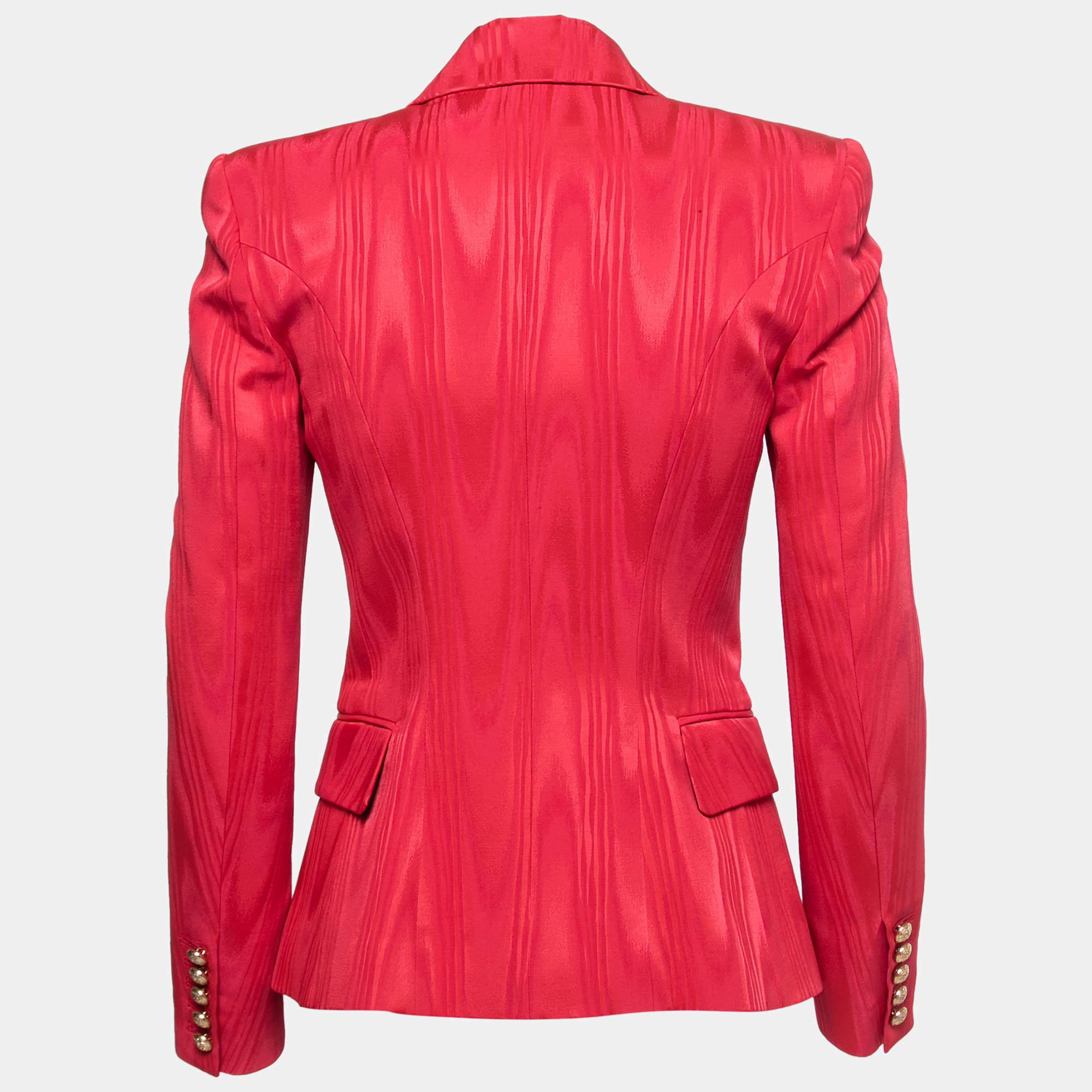 Balmain's flawless tailoring is unmatchable, and this blazer exemplifies that. The creation comes in a pink hue and is adorned with gold-tone buttons. The structured shoulders of the iconic Balmain blazers make them so covetable, and the fitted
