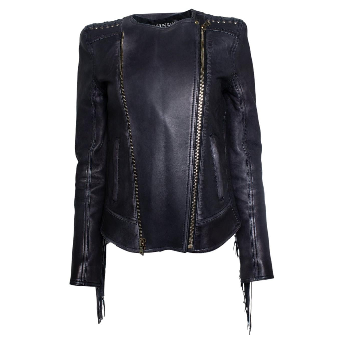 Balmain, cazadora biker de cuero con flecos en venta