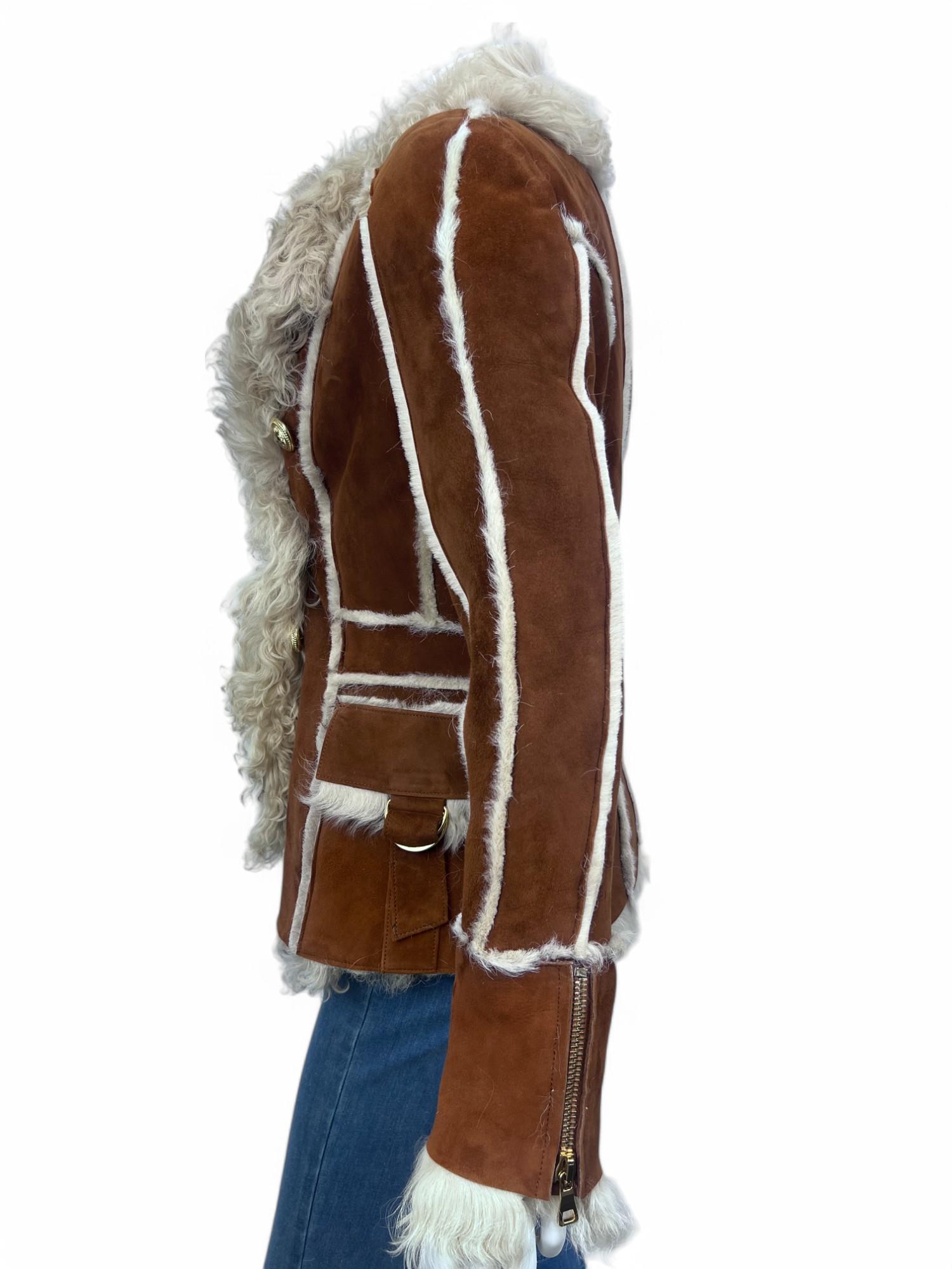 Balmain Logo Buttons Shearling Jacket Sz: 38 For Sale 7