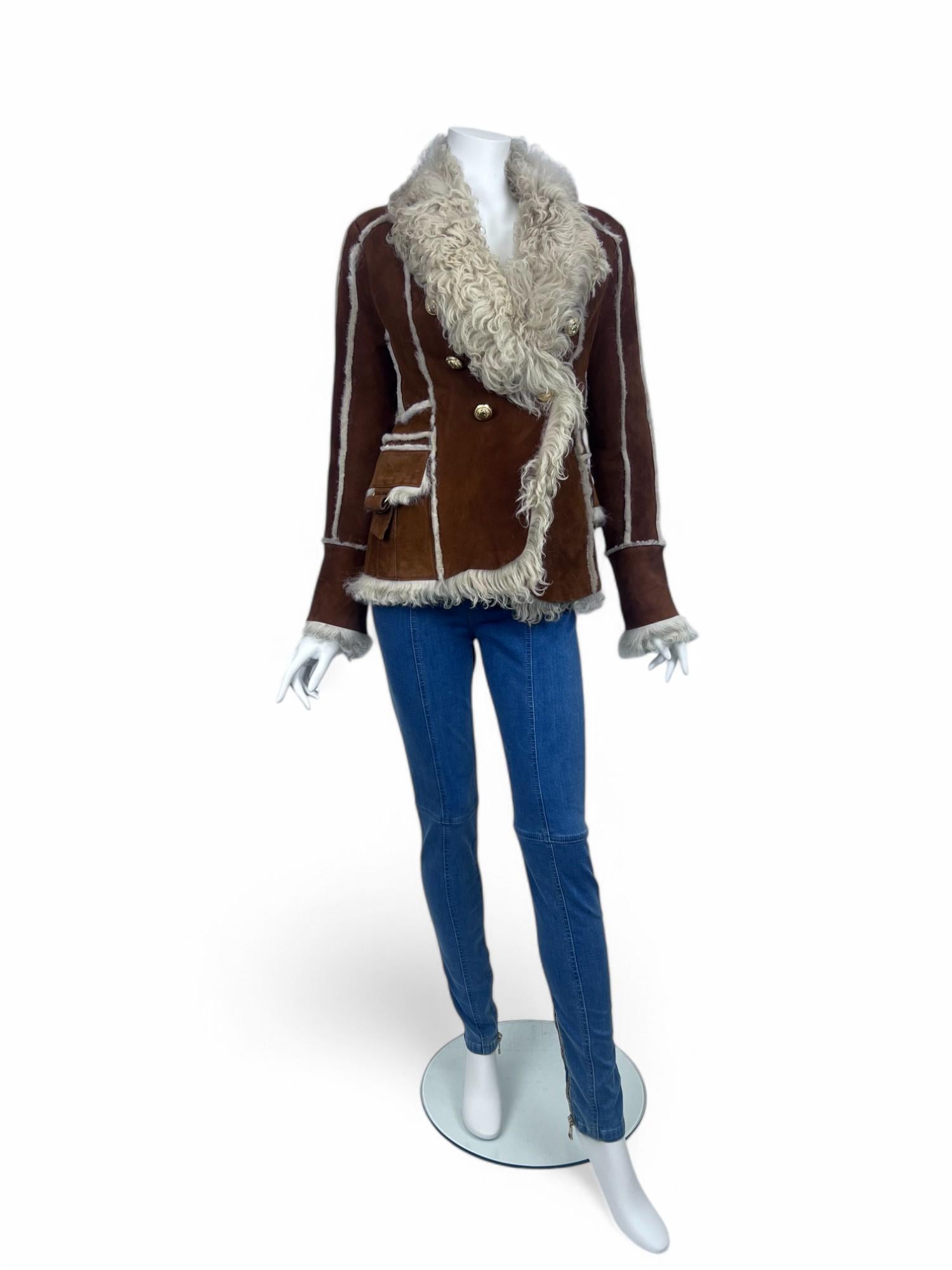 Balmain Logo Buttons Shearling Jacket Sz: 38 In Excellent Condition For Sale In West Hartford, CT