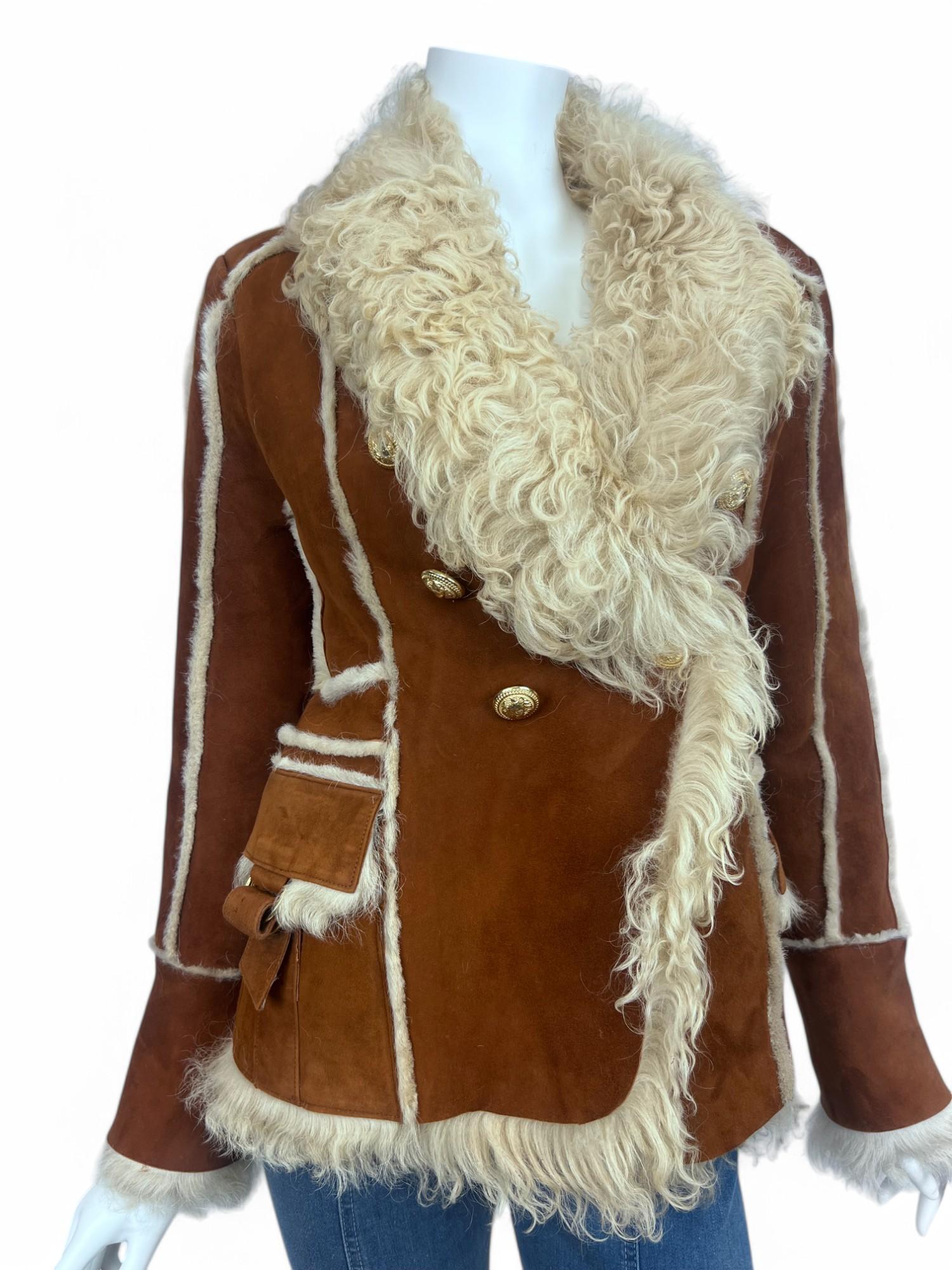 Women's Balmain Logo Buttons Shearling Jacket Sz: 38 For Sale