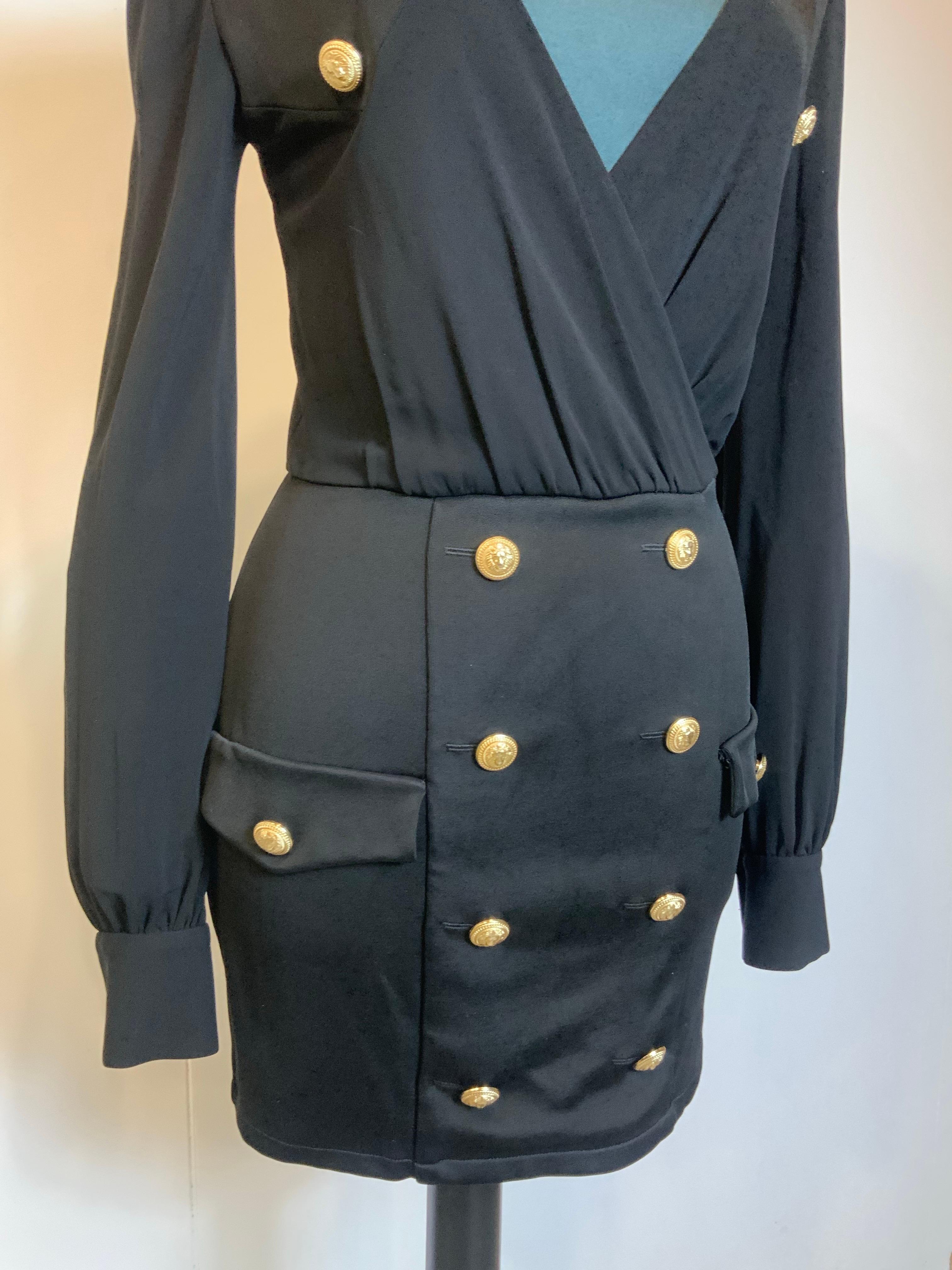 Balmain Mini-Schwarzes Minikleid im Zustand „Hervorragend“ im Angebot in Carnate, IT
