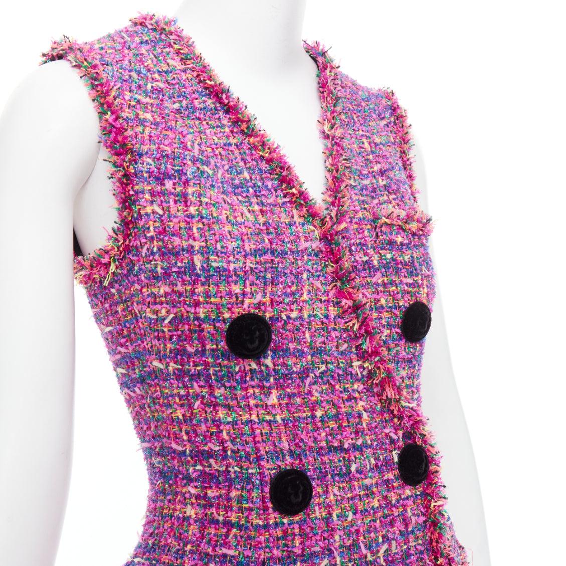 BALMAIN multicolor pink tweed black velvet buttons vest dress FR34 XS
Reference: AAWC/A01284
Brand: Balmain
Designer: Olivier Rousteing
Material: Polyamide, Blend
Color: Pink, Multicolour
Pattern: Tweed
Closure: Zip
Lining: Black Fabric
Extra
