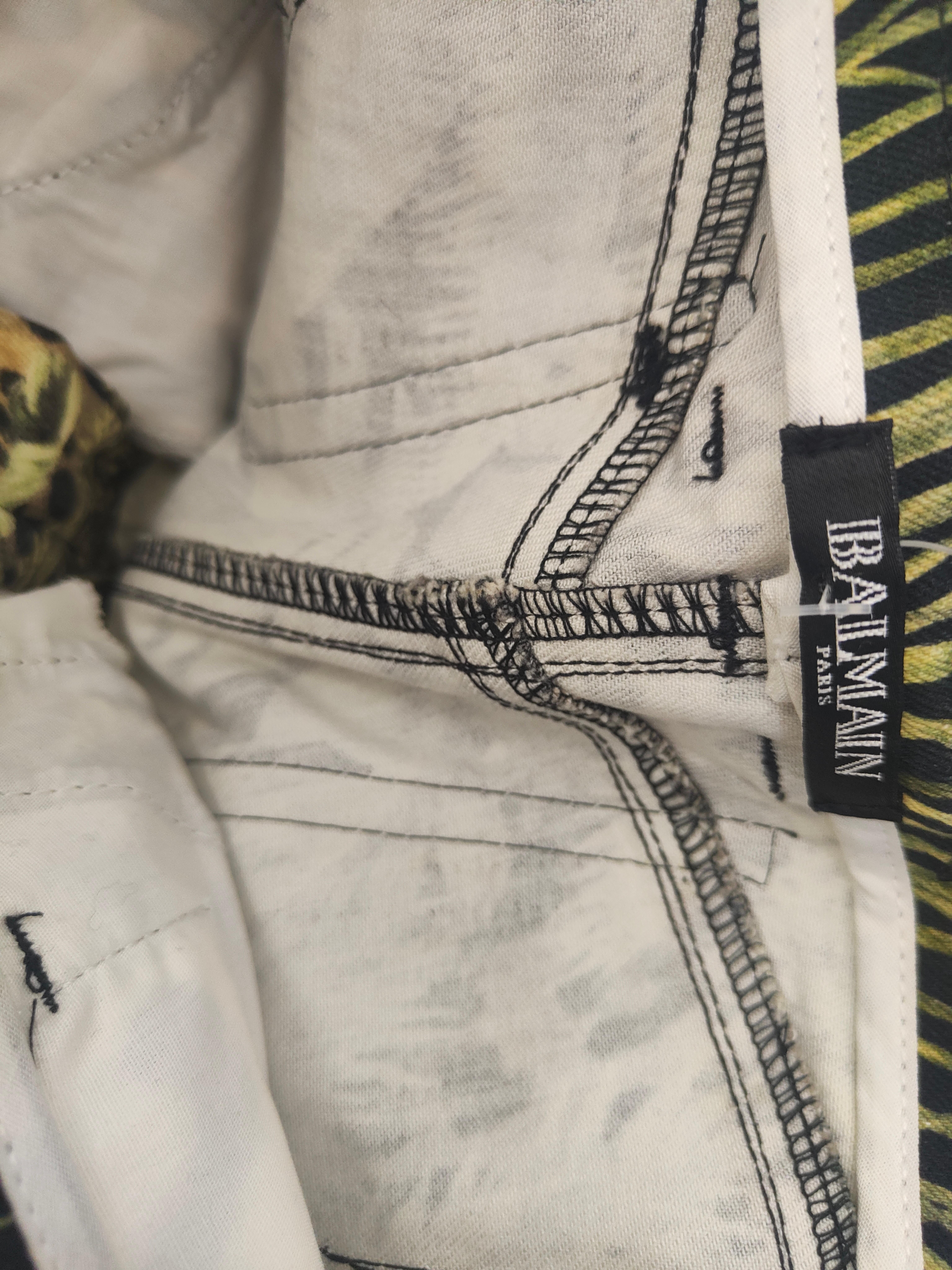 Balmain multicoloured pants/ jeans in size XS. 
Waist 70cm , total lenght 98cm 