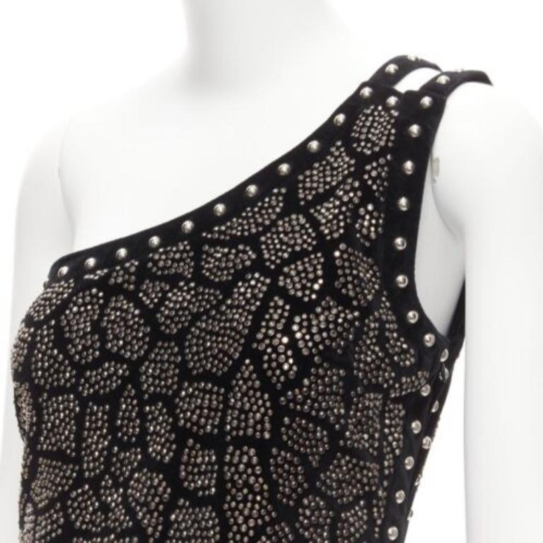 BALMAIN Olivier Rousteing 2017 silver studded bead embellished velvet dress L
Reference: TGAS/D00734
Brand: Balmain
Designer: Olivier Rousteing
Collection: 2017
Material: Cotton, Blend
Color: Black, Silver
Pattern: Studded
Closure: Zip
Lining: Black