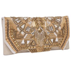 Pochette "Patricia" di Balmain in pelle ricamata color bianco sporco invecchiato