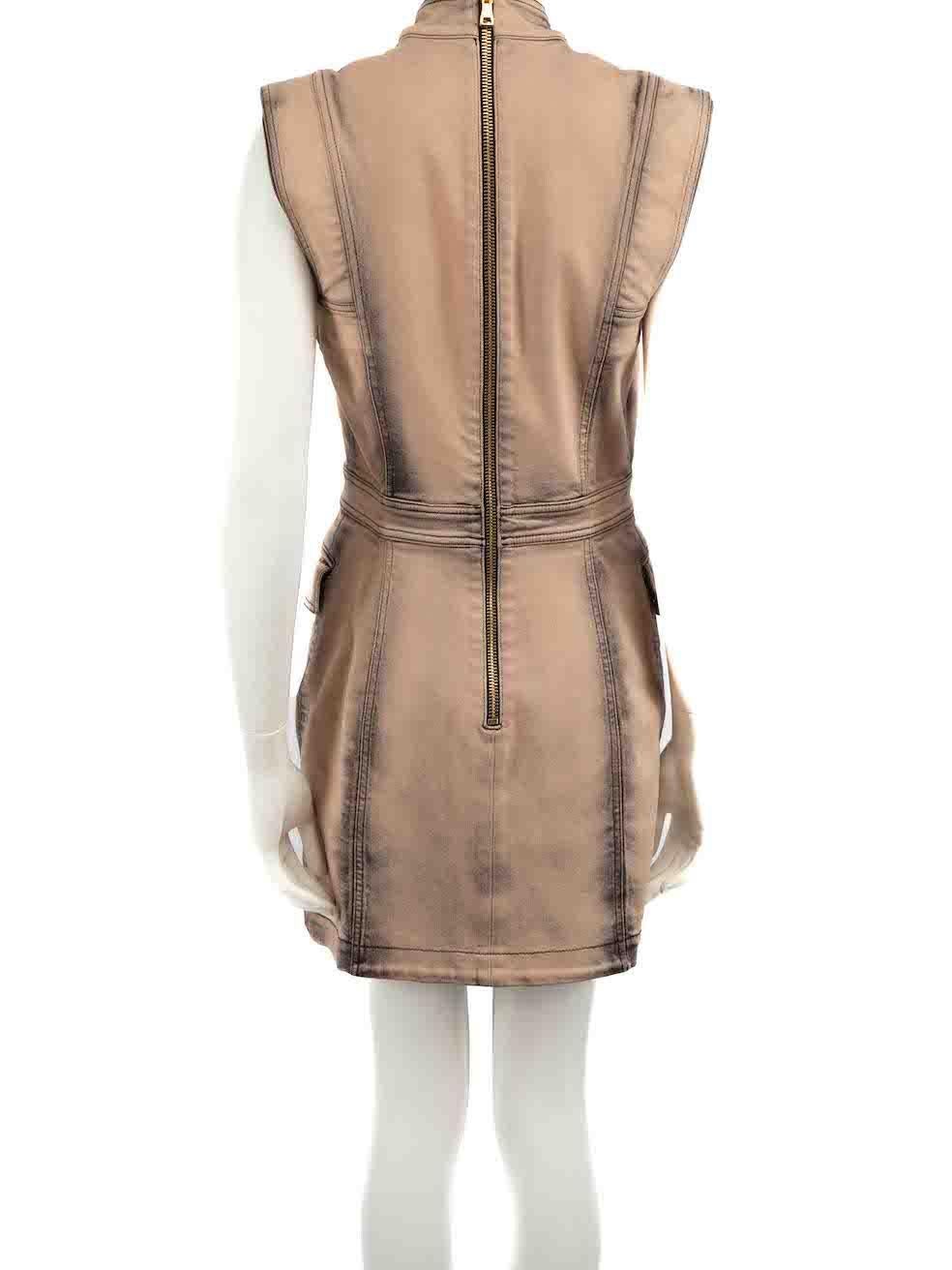 Balmain Pink Stone Washed Denim Button Dress Size L Excellent état - En vente à London, GB