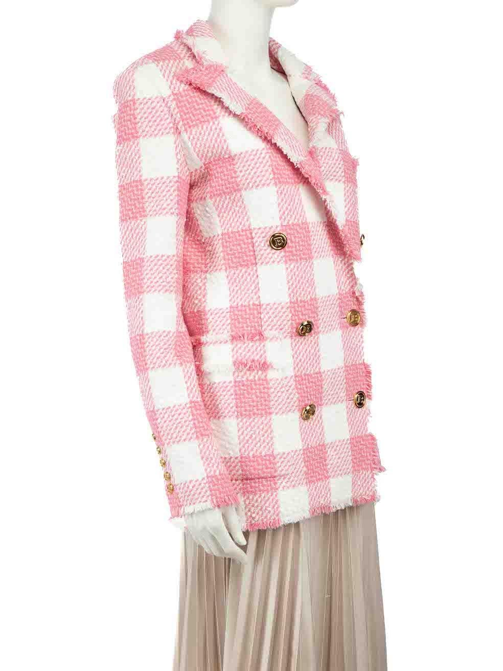 CONDITION is Very good. Hardly any visible wear to blazer is evident on this used Balmain designer resale item.
 
 
 
 Details
 
 
 Pink
 
 Tweed
 
 Mid length blazer
 
 Gingham pattern
 
 B initial buttons
 
 Double breasted
 
 Buttoned cuffs
 
