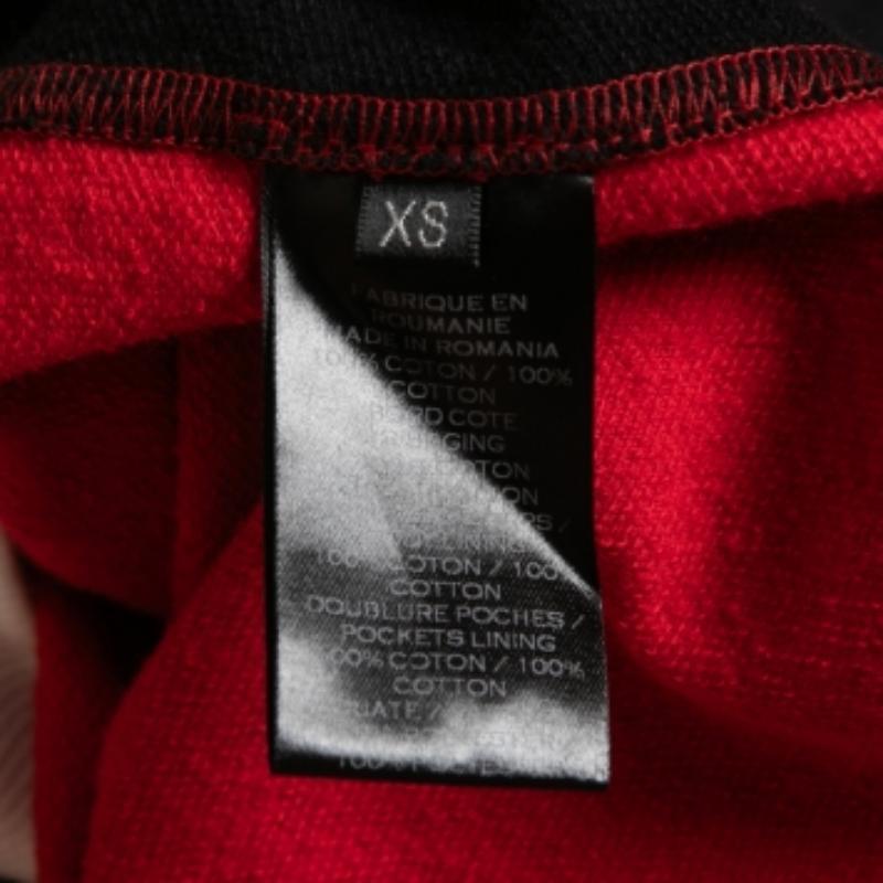 Balmain Sweat en coton matelassé rouge XS Bon état - En vente à Dubai, Al Qouz 2