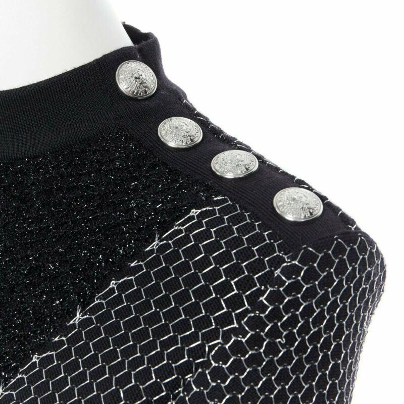 BALMAIN ROUSTEING black silver thread fluffy military button bodycon dress S
Reference: CC/VAHI00279
Brand: Balmain
Designer: Olivier Rousteing
Material: Others
Color: Black, Silver
Pattern: Geometric
Closure: Zip
Extra Details: Black knit upper.