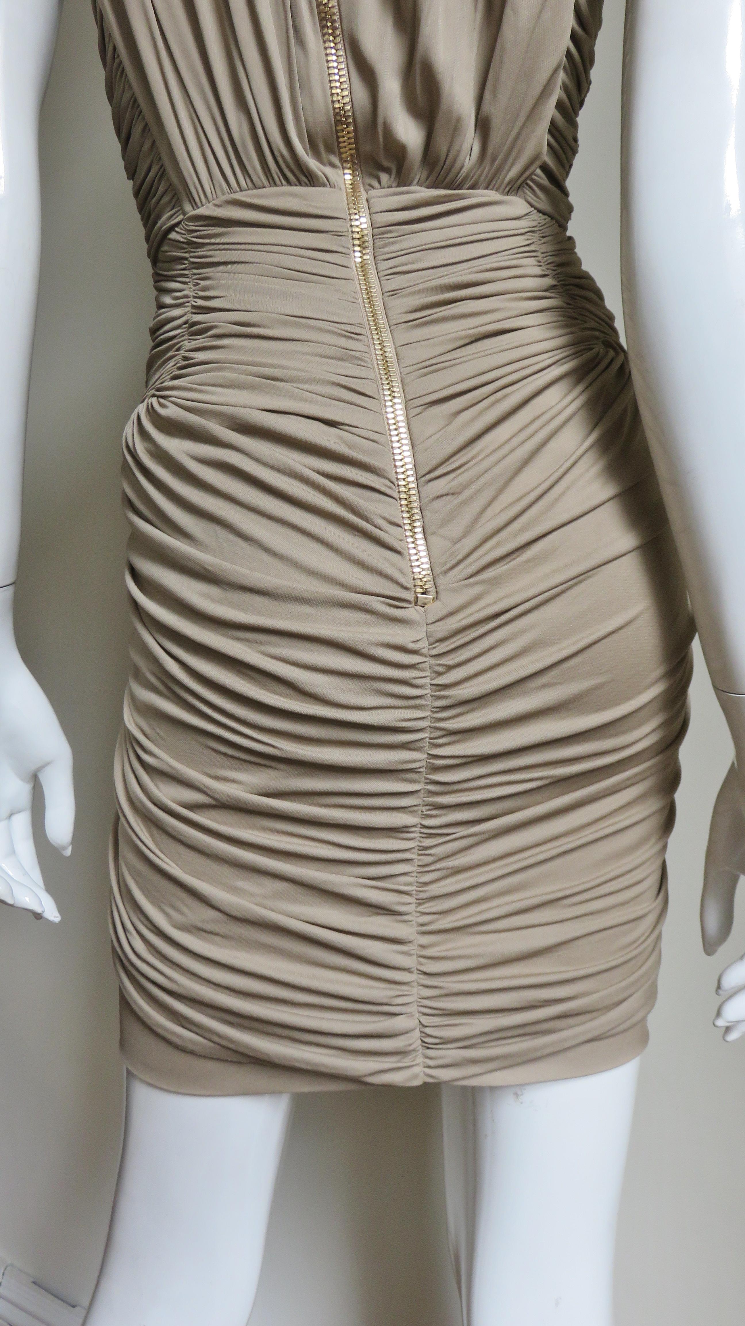 Vestido acanalado de seda Balmain Runway en venta 8