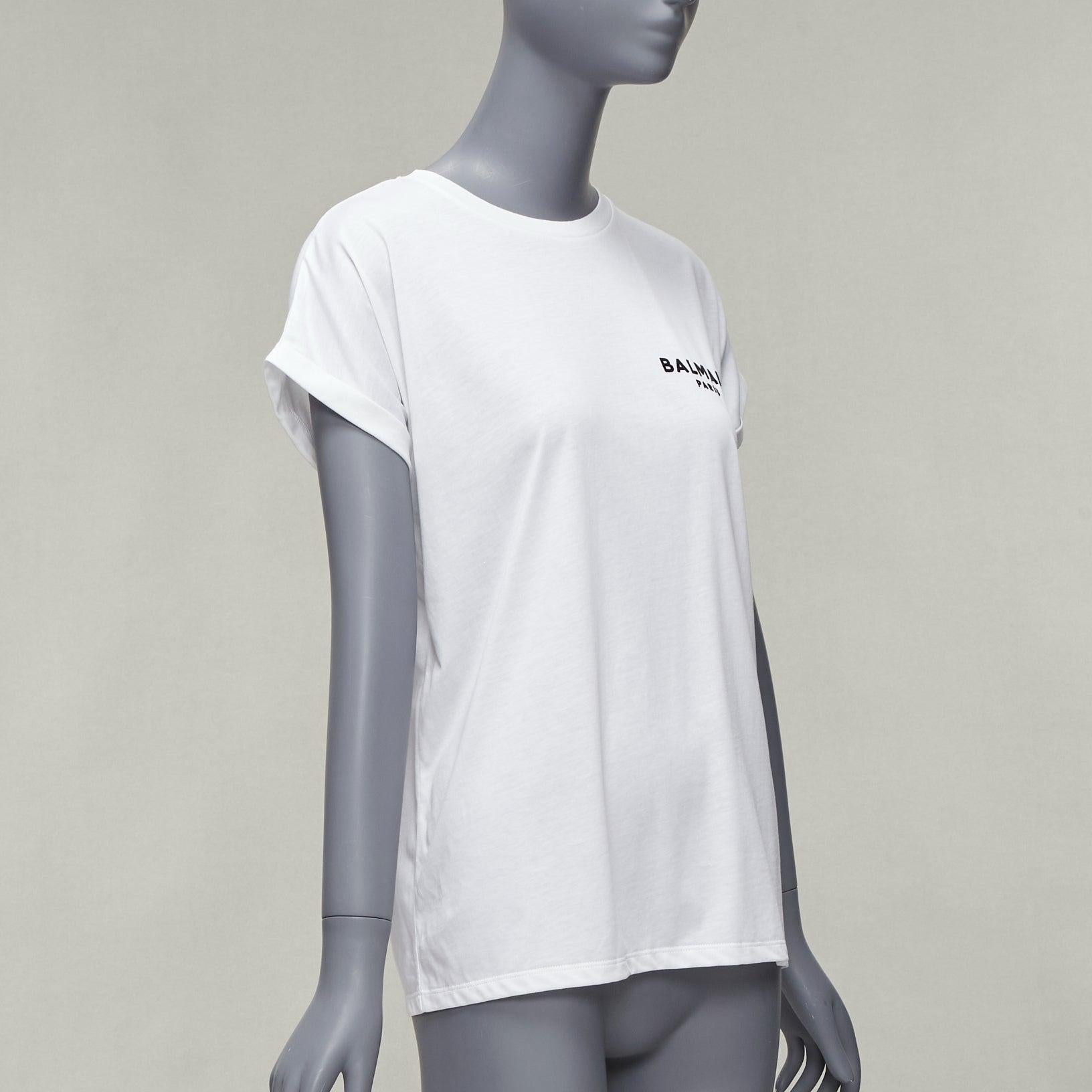 Gray BALMAIN signature logo print cuffed sleeves white cotton tshirt XXS For Sale