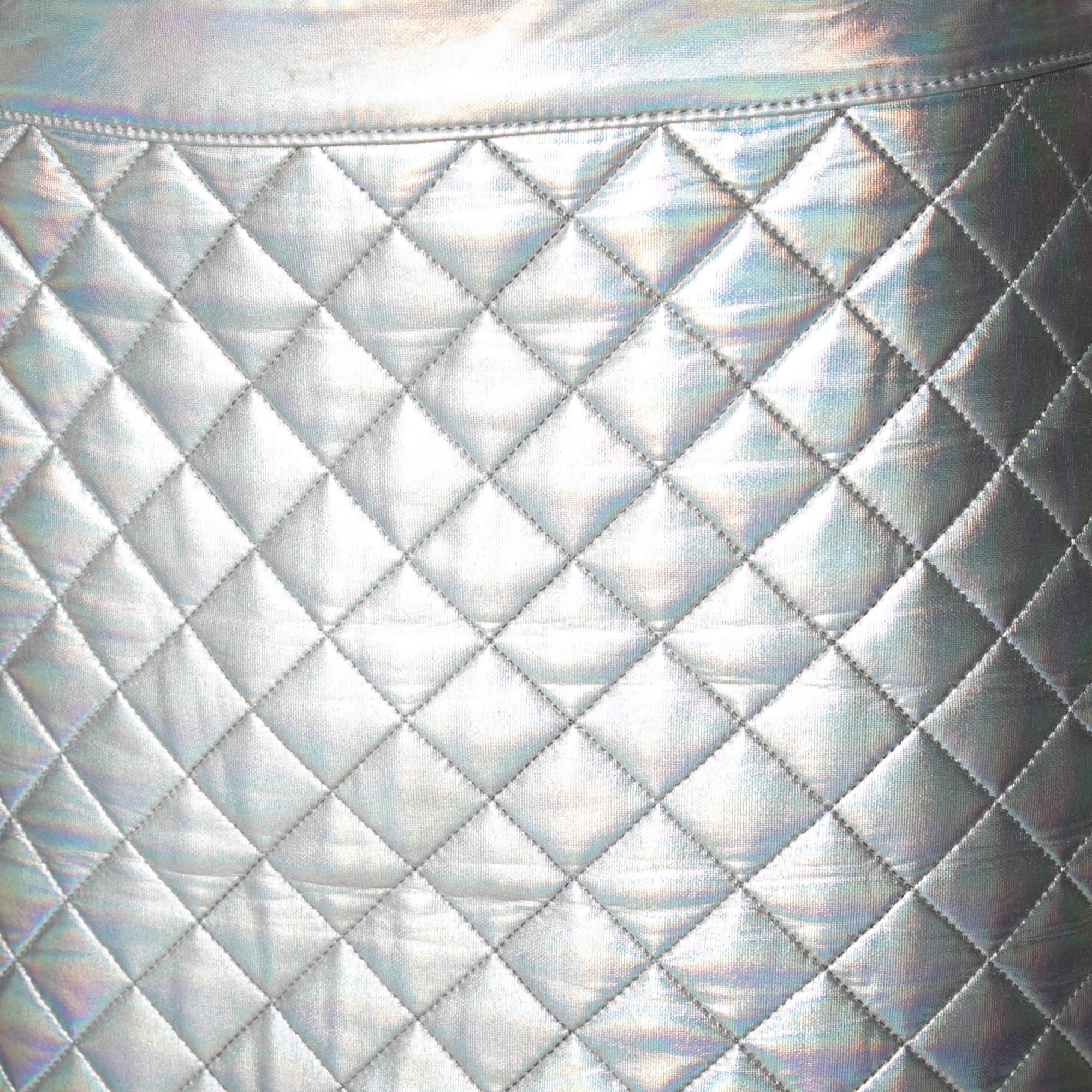 Balmain Silver Quilted Mini Skirt L In Excellent Condition For Sale In Dubai, Al Qouz 2