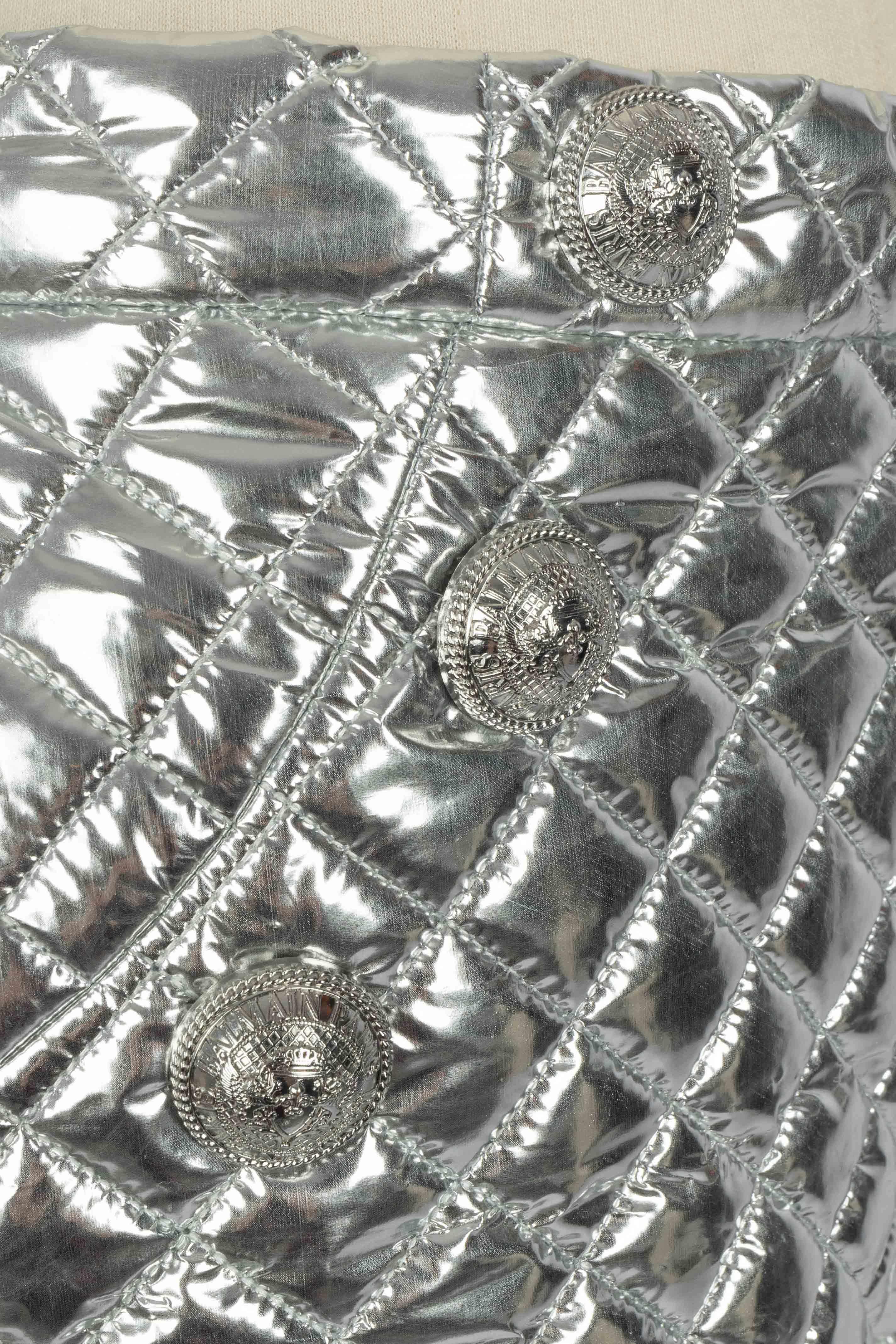 Short argenté Balmain Excellent état - En vente à SAINT-OUEN-SUR-SEINE, FR