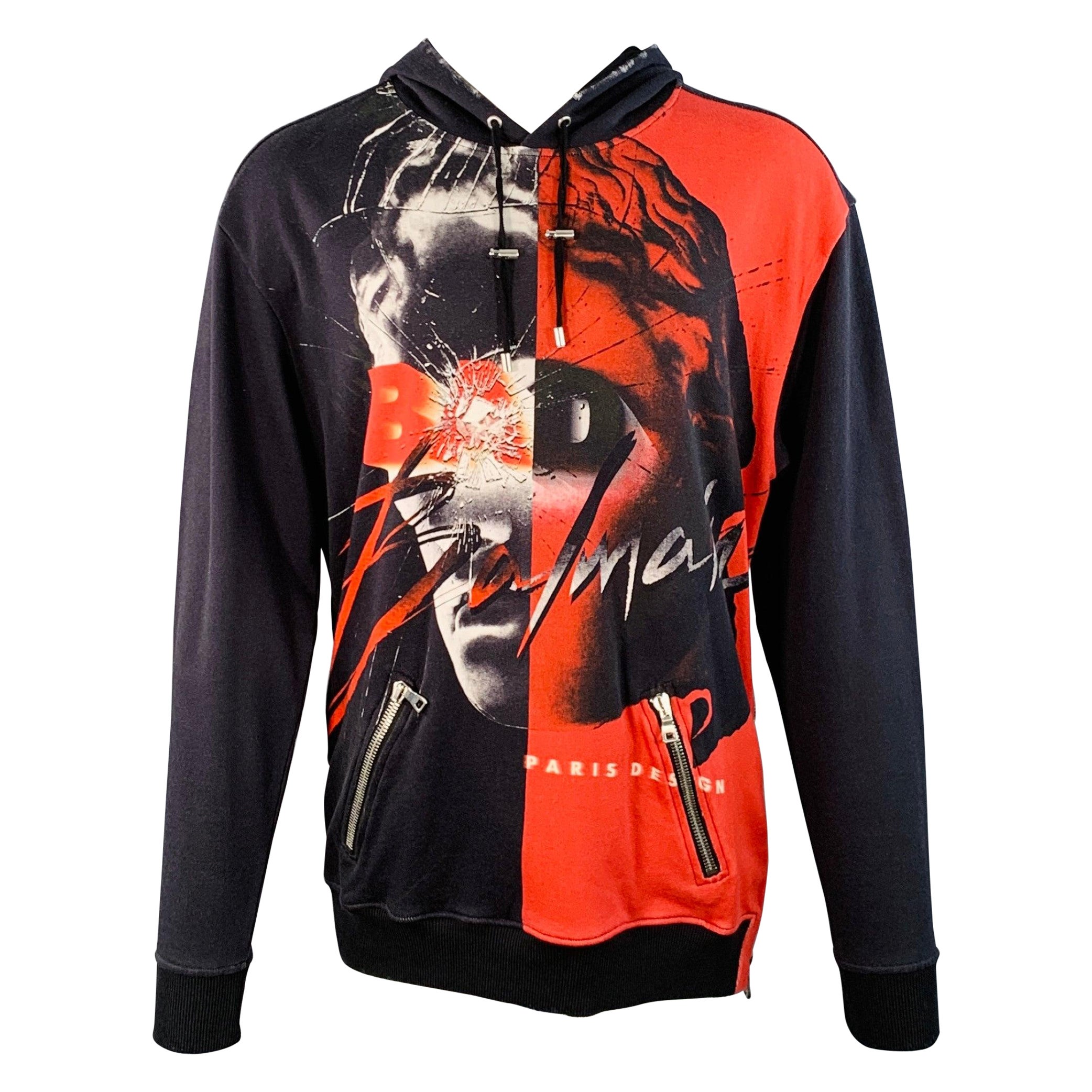 Balmain Taglia M Nero Rosso Bianco Grafico Cotone Felpa con Cappuccio in vendita