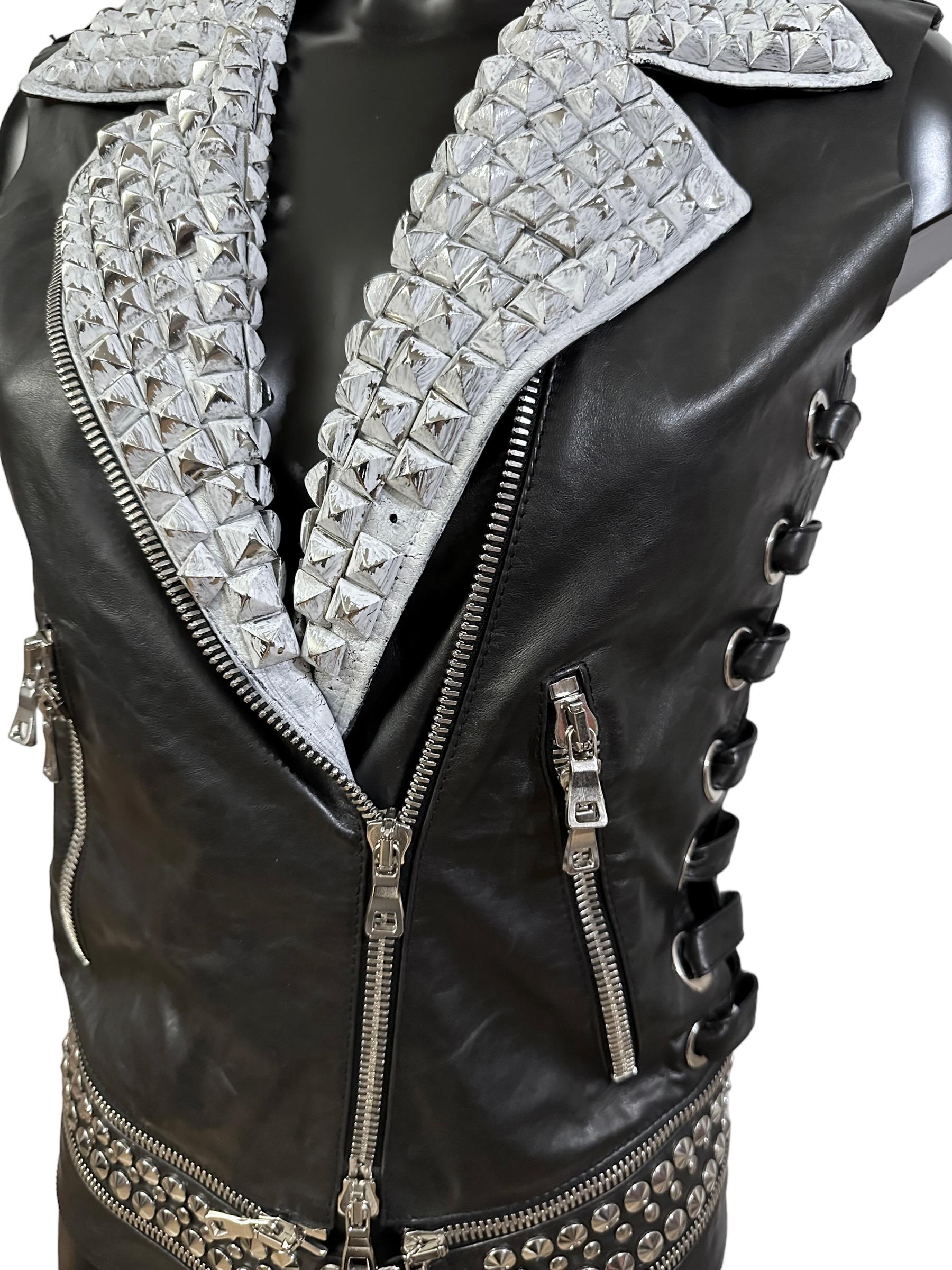 Balmain SS 2011 Rare Black Leather Studded Vest In Good Condition In Geneva, CH